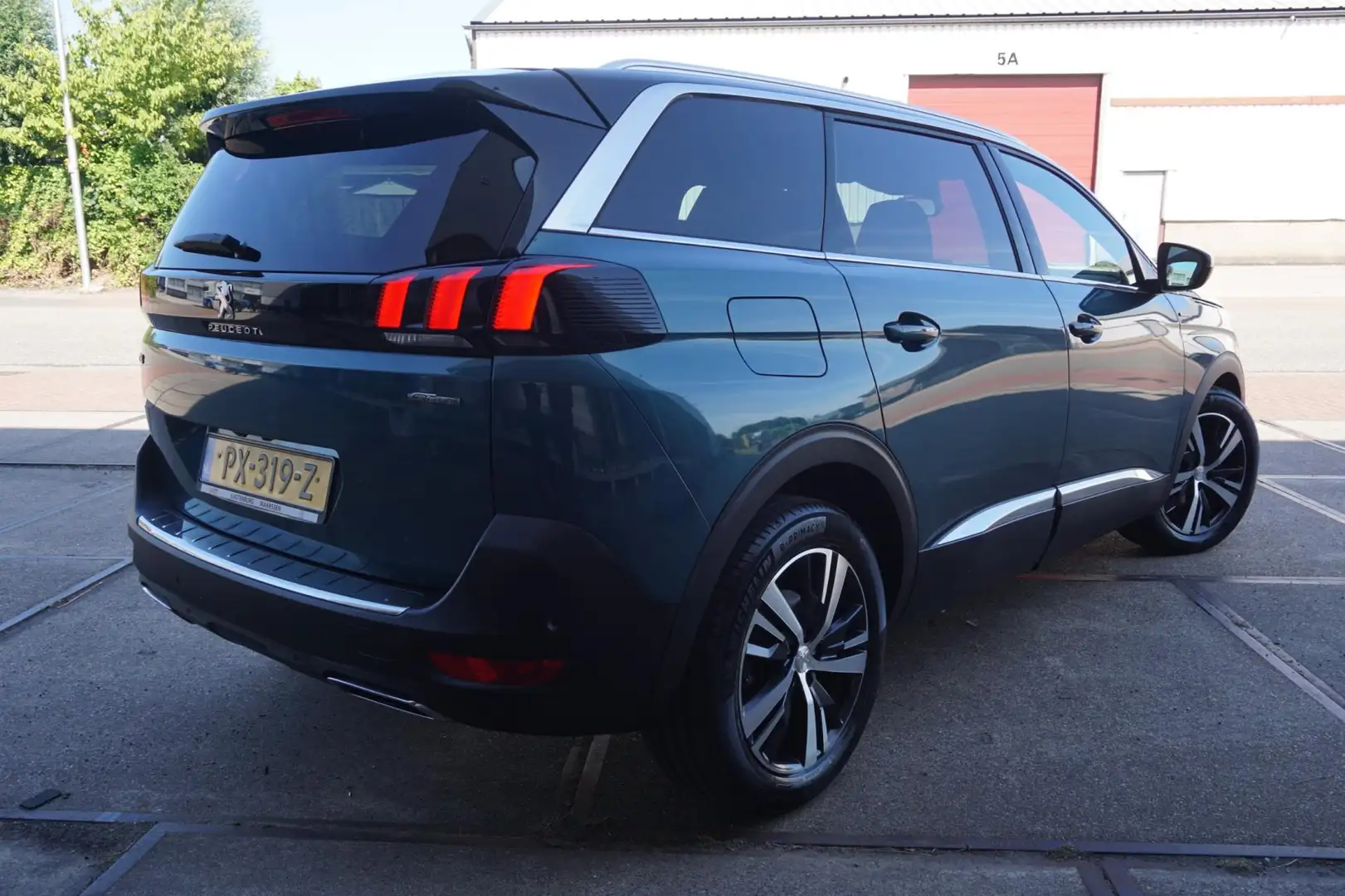 Peugeot 5008 1.6 e-THP GT-Line * 7 Persoons * Groen - 2