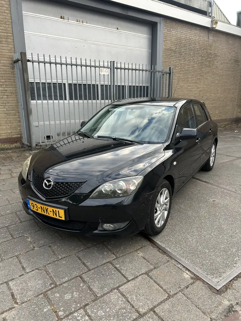 Mazda 3 1.6 Touring Zwart - 1