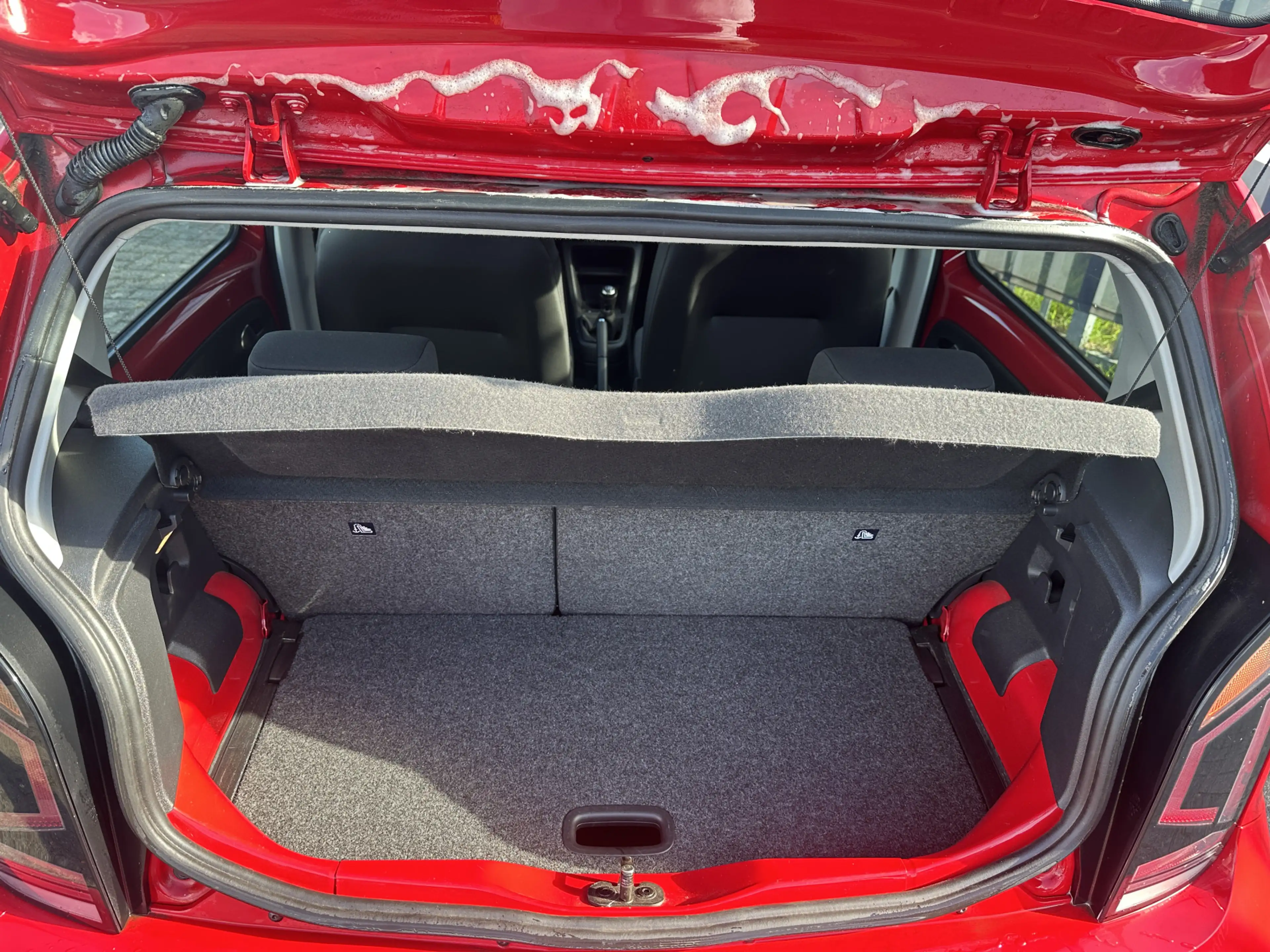 Volkswagen up! 1.0 BMT move up! Cruise Control / Climatronic / Ca — photo 6