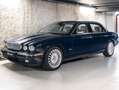 Daimler Super Eight LWB Special Model V8 4.2 400 Bleu - thumbnail 1