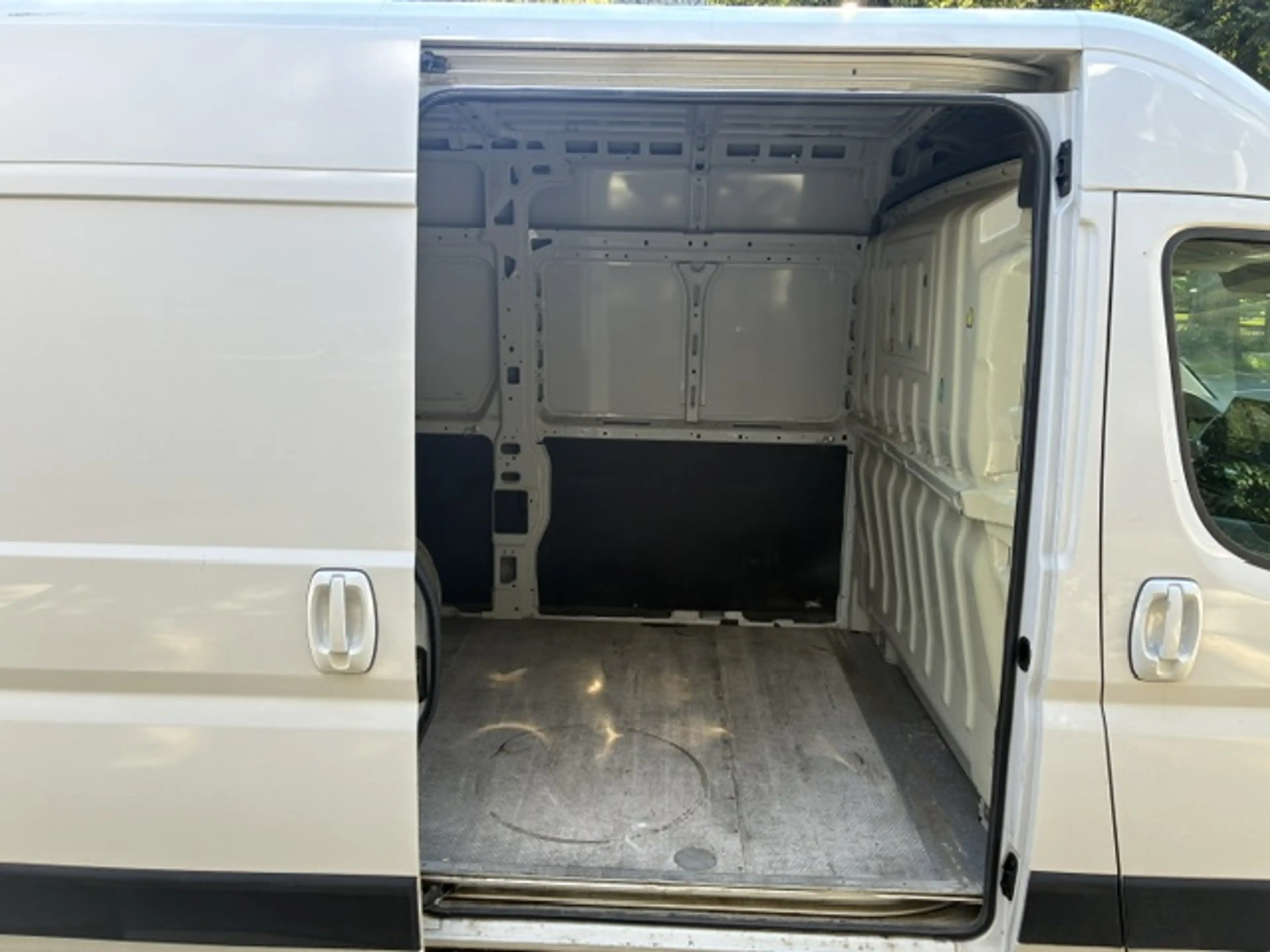 Fiat Ducato Kastenwagen L2H2 3500 140 MT *RFK*AAC*NAVI*AHV* — photo 6
