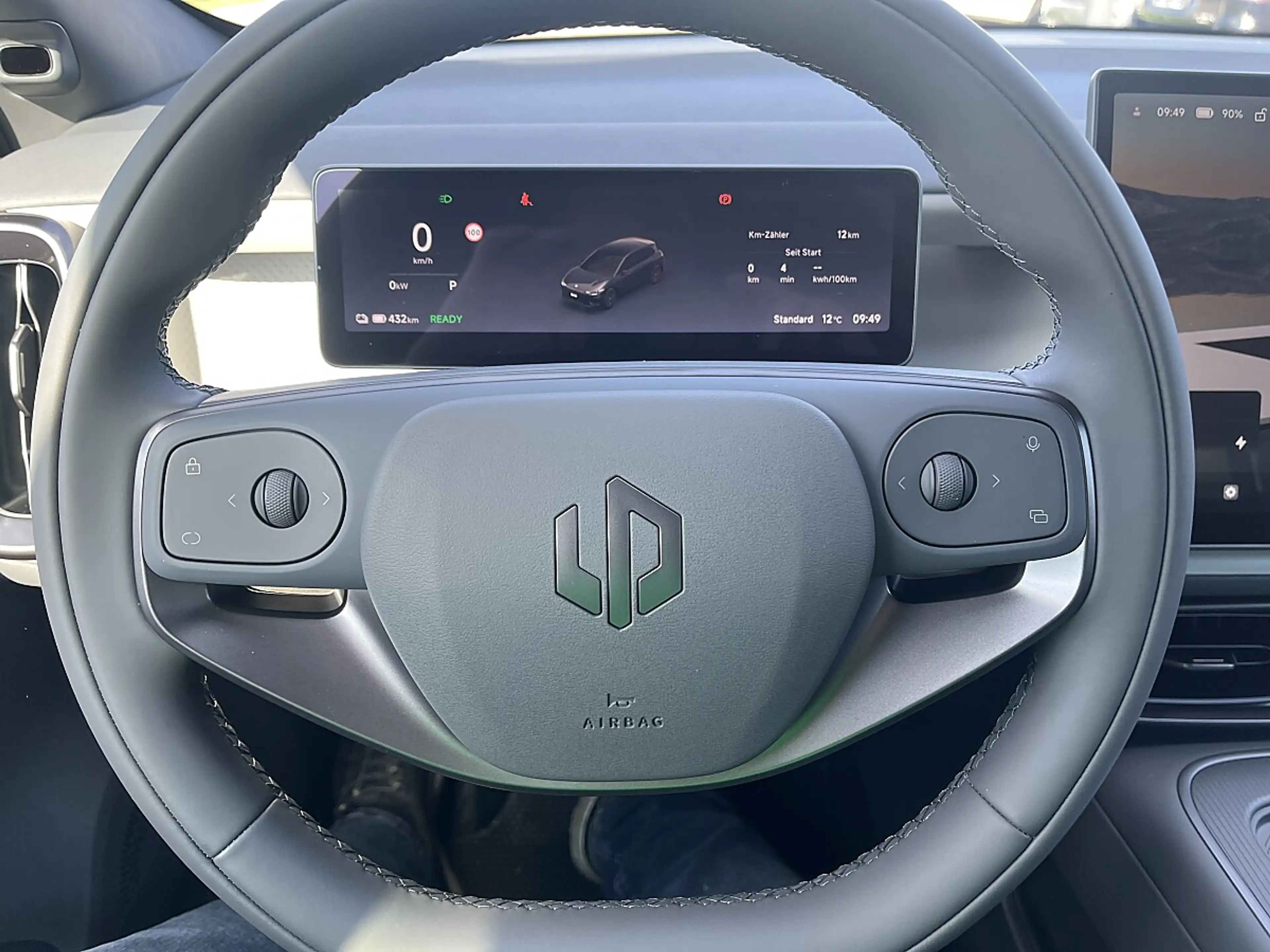 Leapmotor B05 67,1kWh Design Pro Max — photo 7