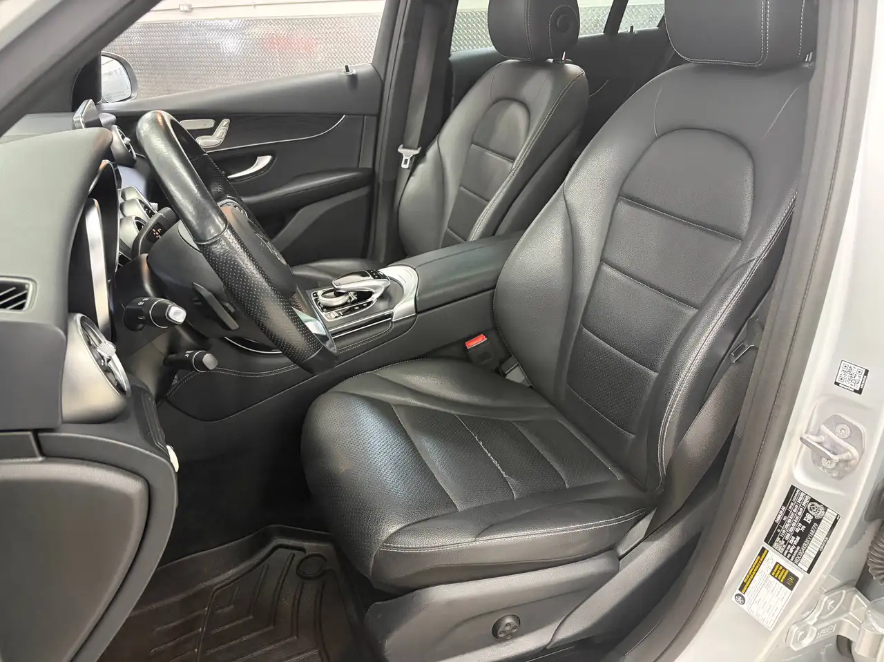 Mercedes-Benz GLC fotografie Mercedes-Benz GLC