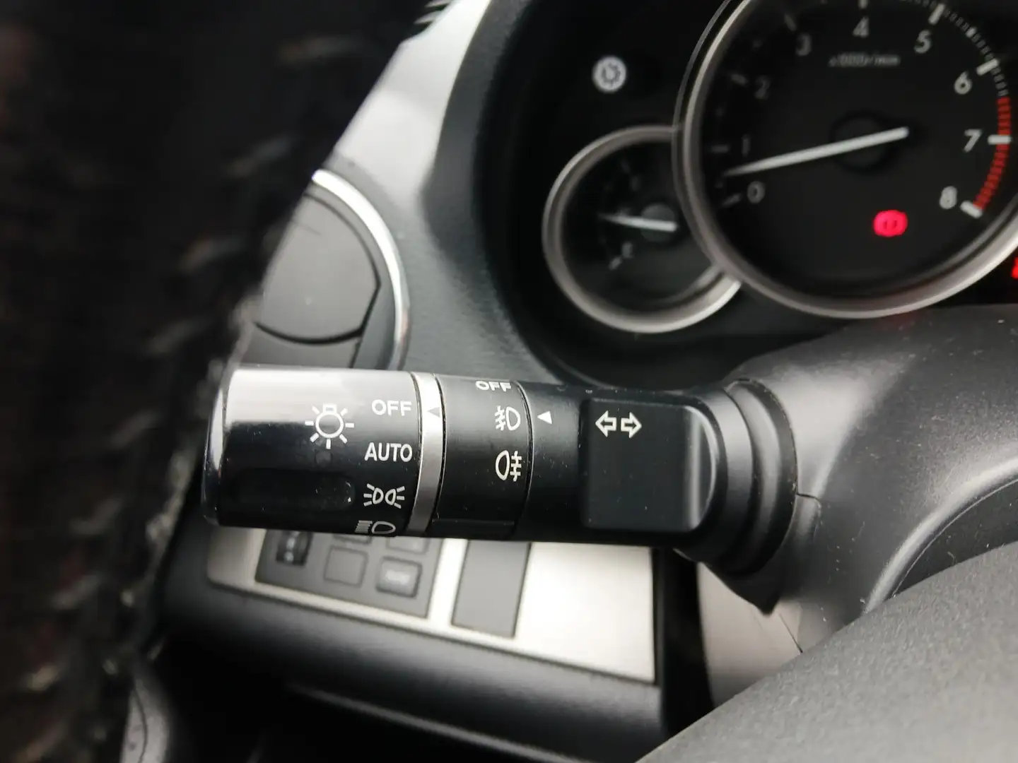 Mazda 6 Sportbreak 1.8 TS GTM black line, BOSE , Cruise & Zwart - 2