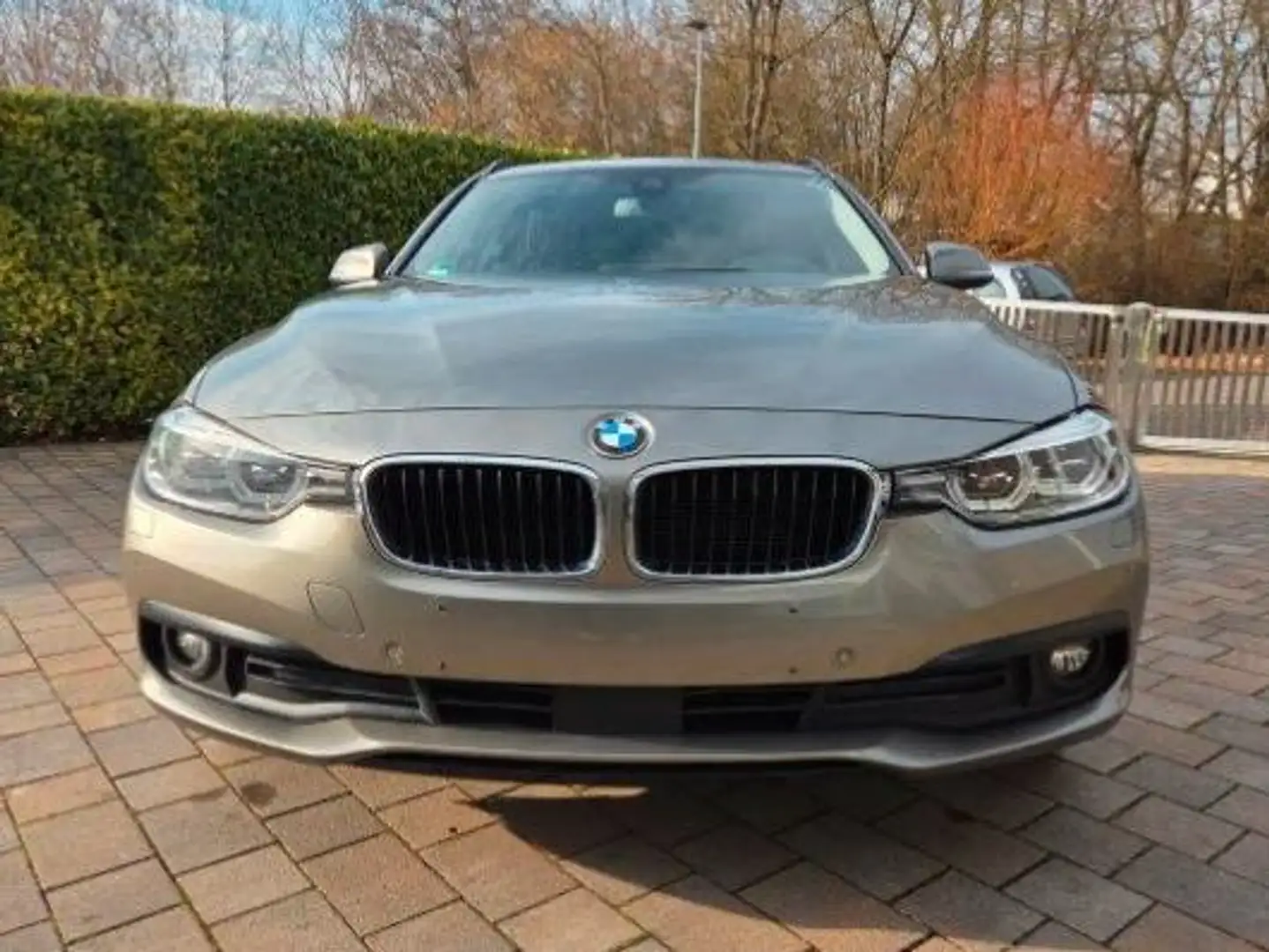 BMW 320 320d Touring Aut. Edition Luxury Line Purity Braun - 1