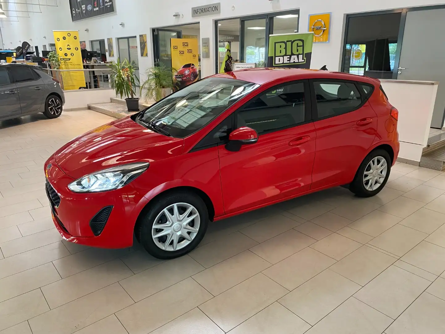 Ford Fiesta 1.0 EcoBoost S/S Cool & Connect AHK PDC Rojo - 2