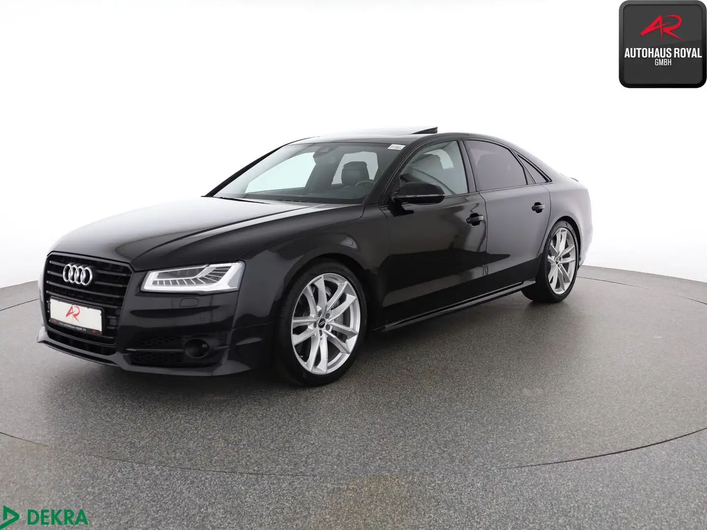 Audi S8 PLUS 4.0 V8 TFSI qu KERAMIK,HUD,MASSAGE,LUFT Schwarz - 1