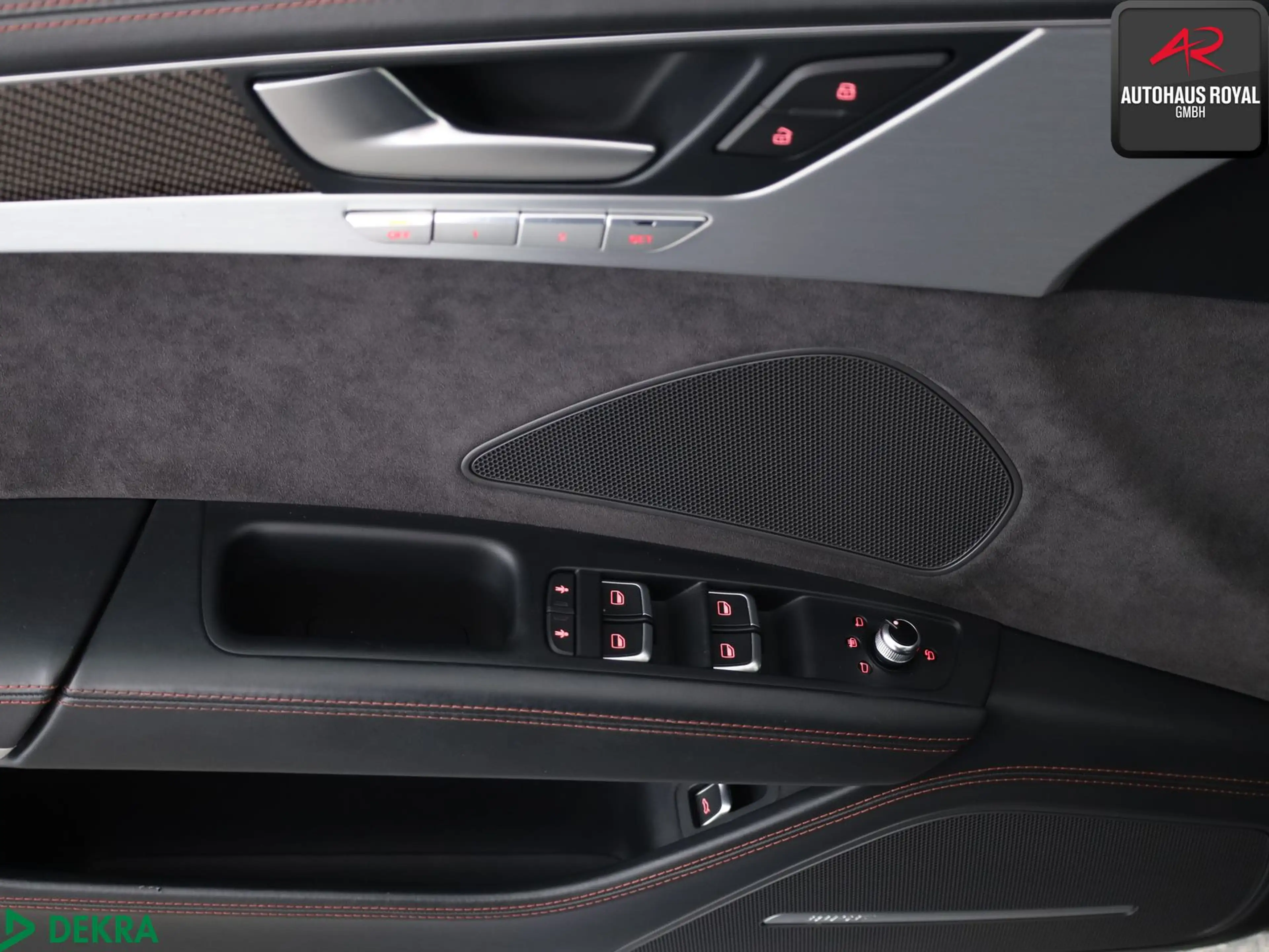 Audi S8 S8 PLUS 4.0 V8 TFSI qu KERAMIK,HUD,MASSAGE,LUFT — photo 15