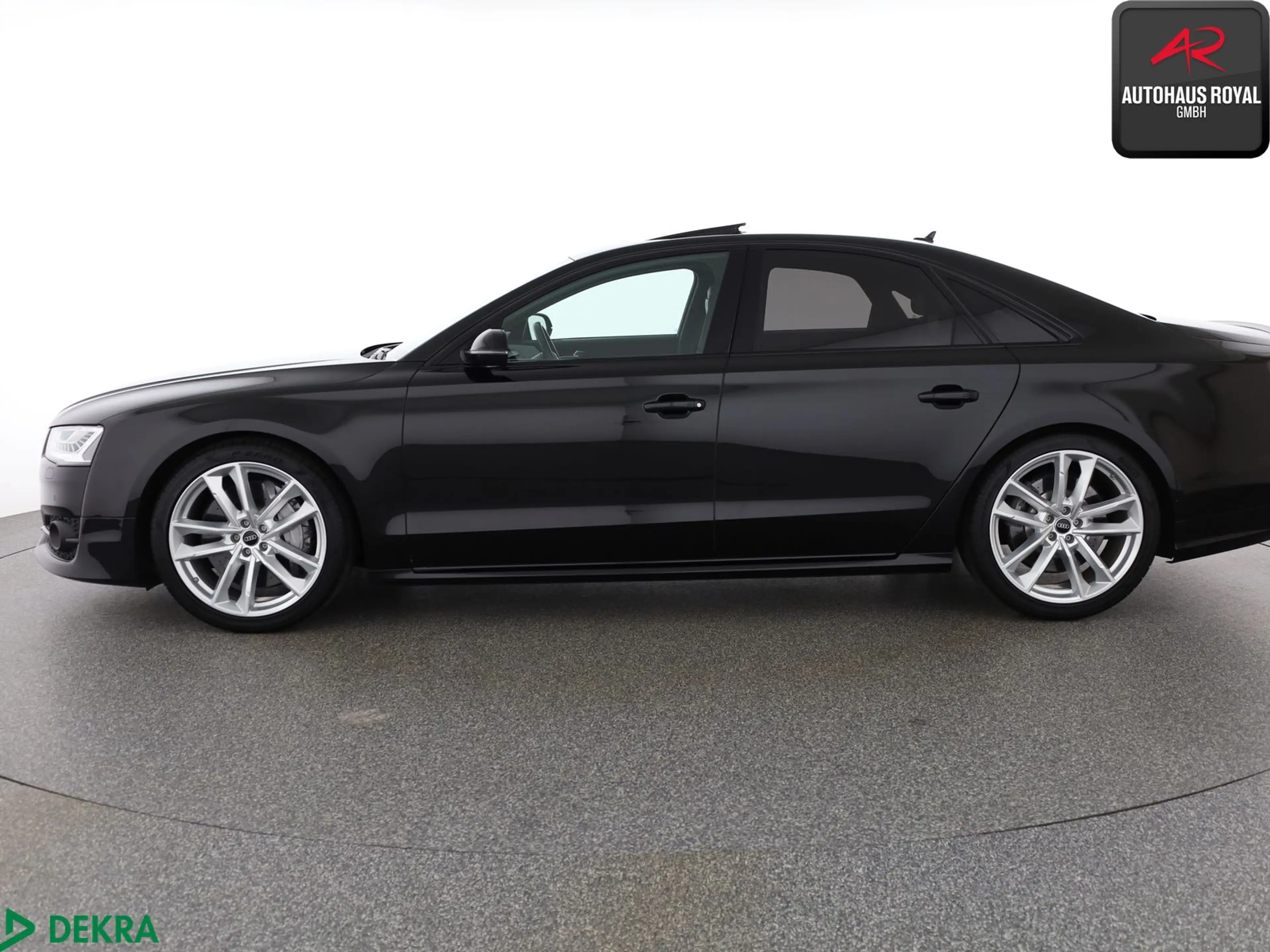 Audi S8 S8 PLUS 4.0 V8 TFSI qu KERAMIK,HUD,MASSAGE,LUFT — photo 2