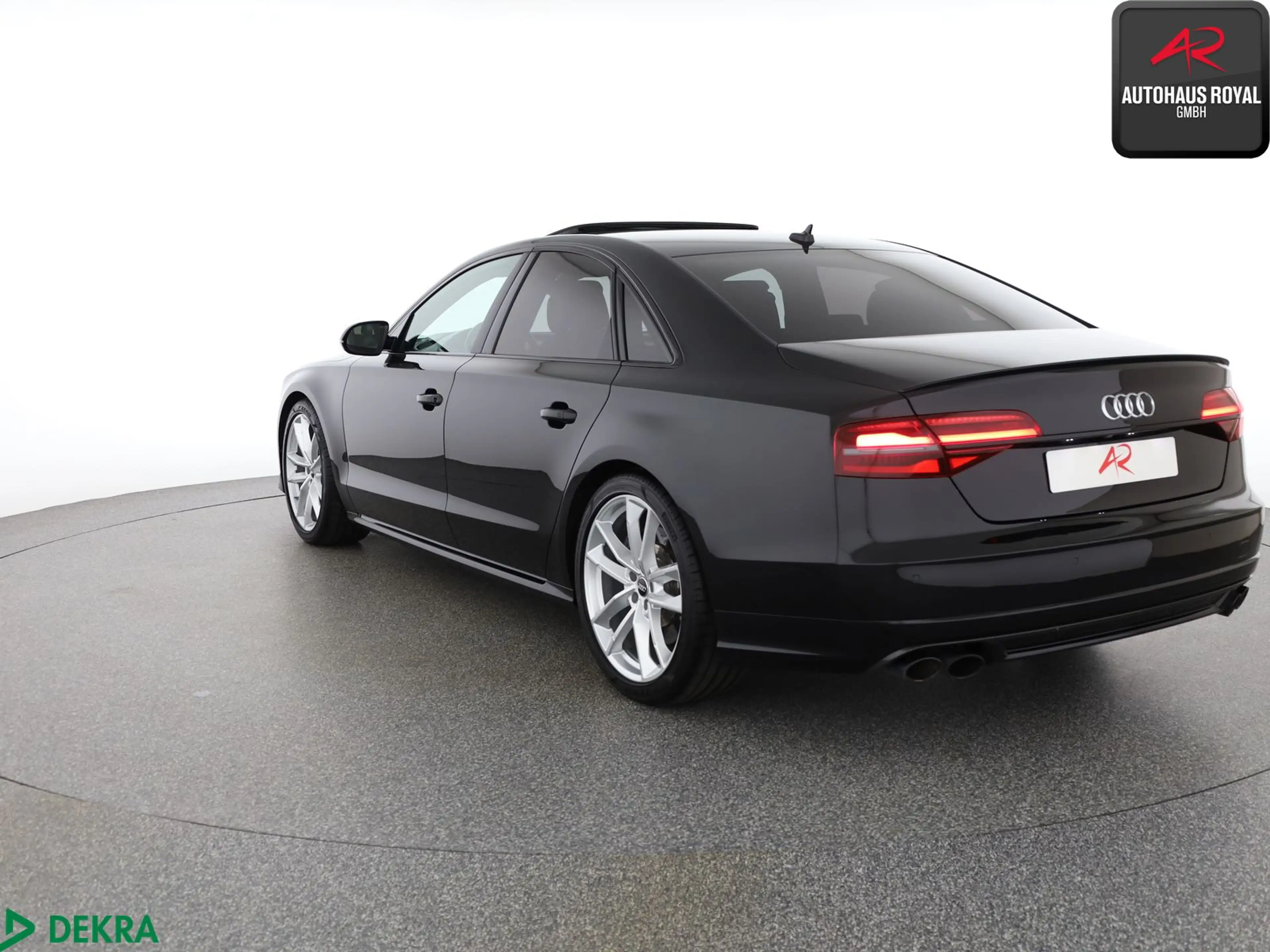 Audi S8 S8 PLUS 4.0 V8 TFSI qu KERAMIK,HUD,MASSAGE,LUFT — photo 3