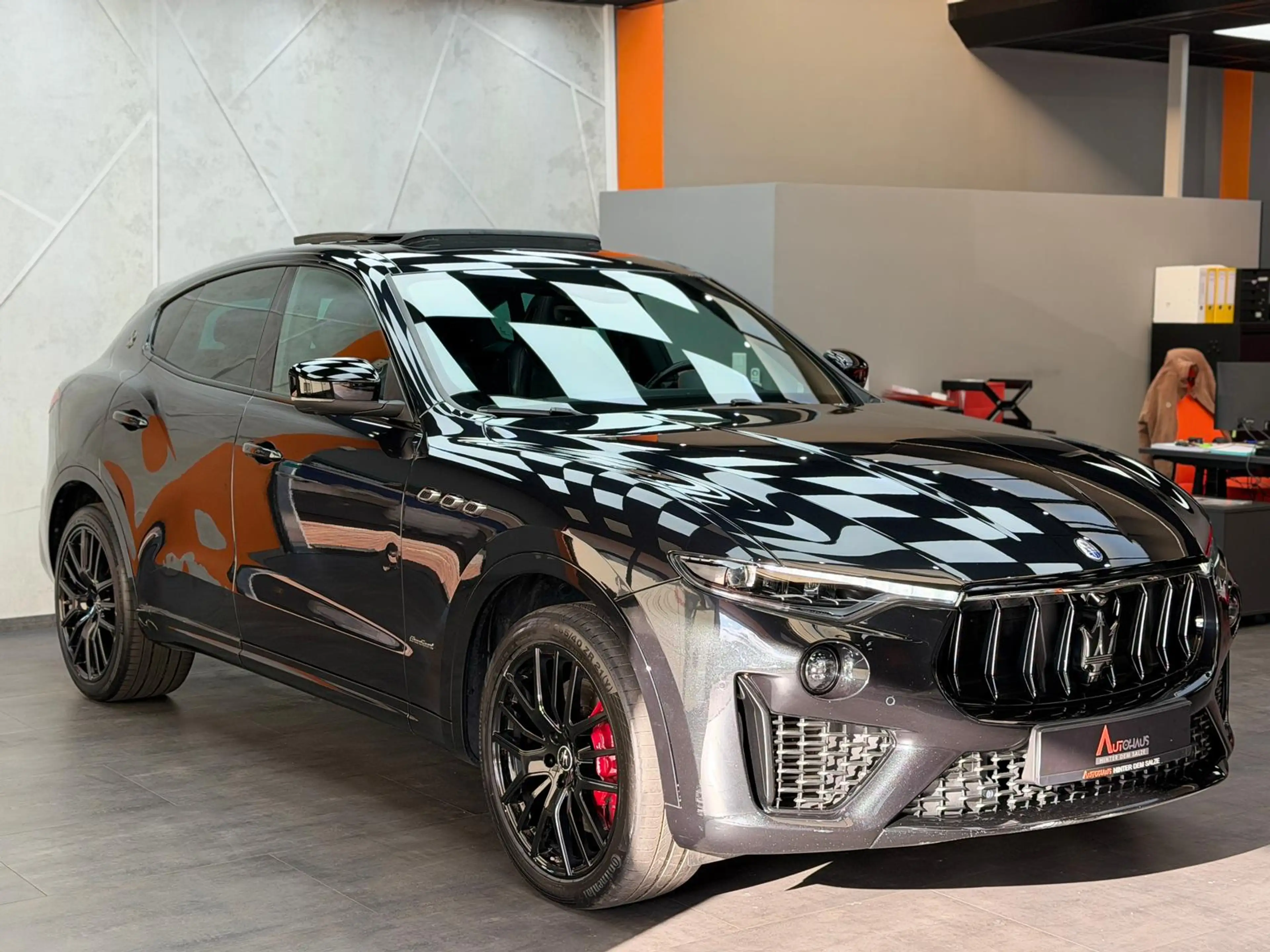 Maserati Levante GranSport Diesel 3.0 D |H&K|MATRIX|PANO| — photo 3