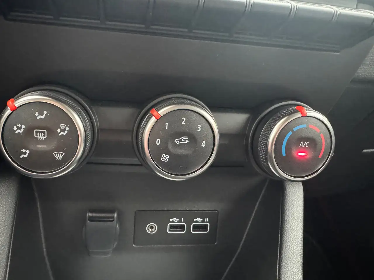 Renault Clio Clio 1.0 TCe CLIM 17