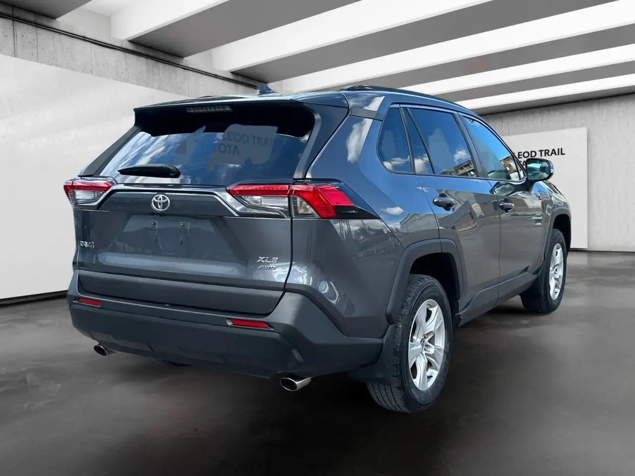 Toyota RAV 4 снимка Toyota RAV 4