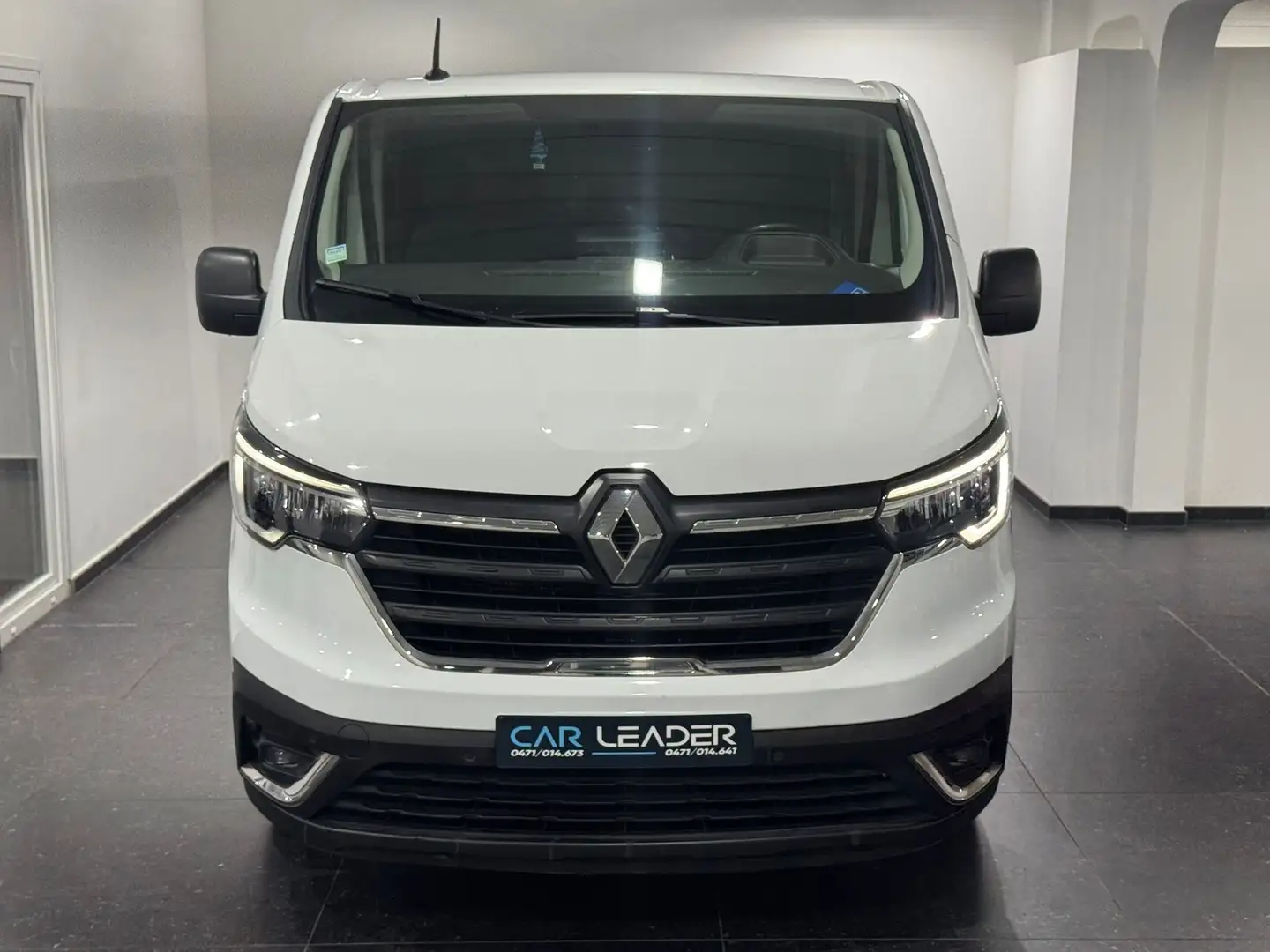 Renault Trafic 2.0 dCi 29 L2H1 Confort (EU6d) Alb - 2