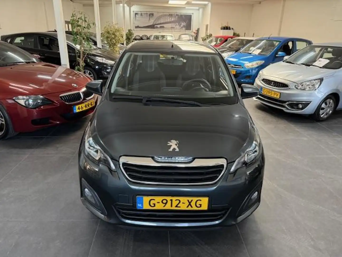 Peugeot 108 1.0 e-VTi Active Grijs - 2