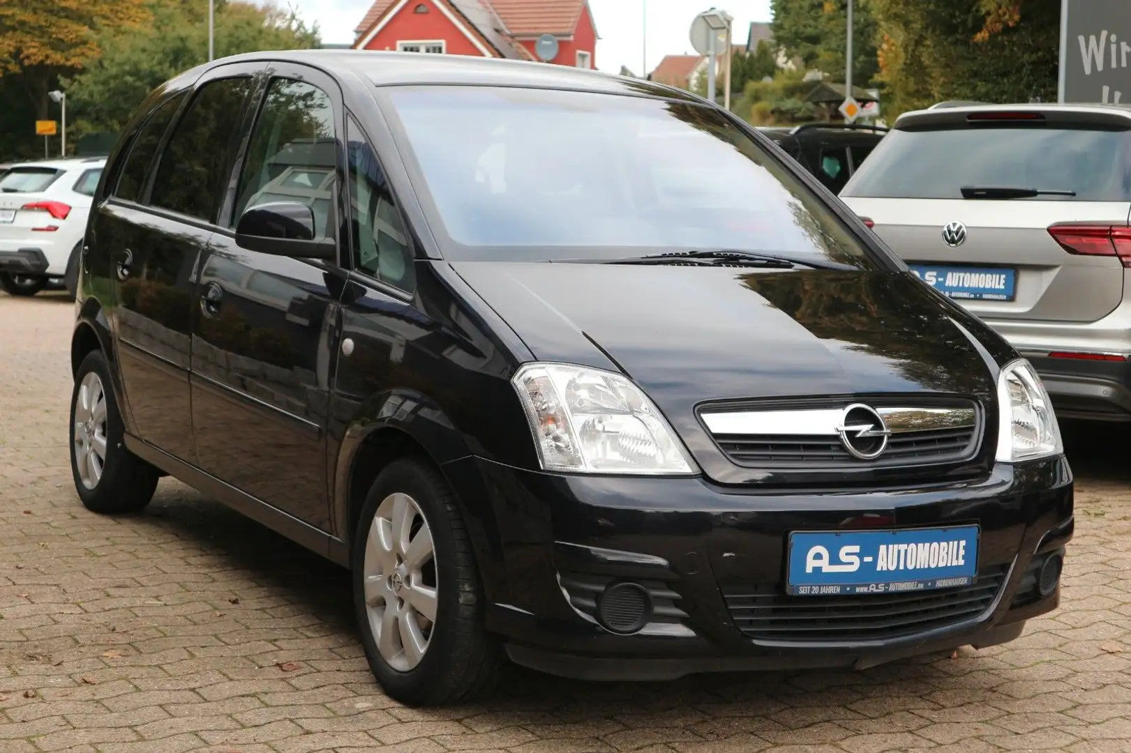 Opel Meriva Edition *2.HAND/AUTOMATIK/KLIMAAUTOMATIK* Schwarz - 1