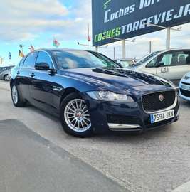 2.0i4D R-Sport Aut. 180