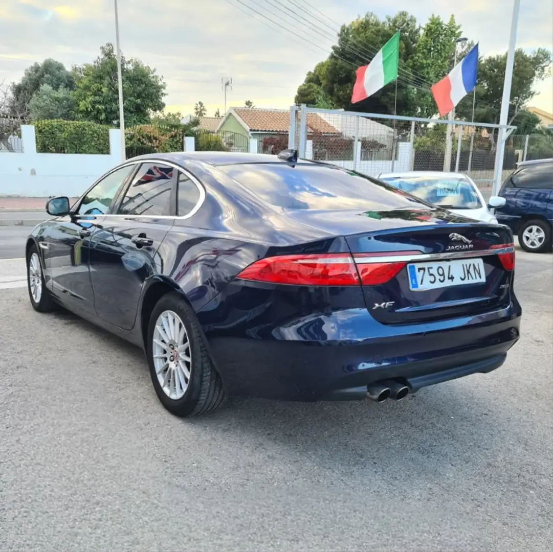 Jaguar XF 2.0i4D R-Sport Aut. 180 Gris - 2