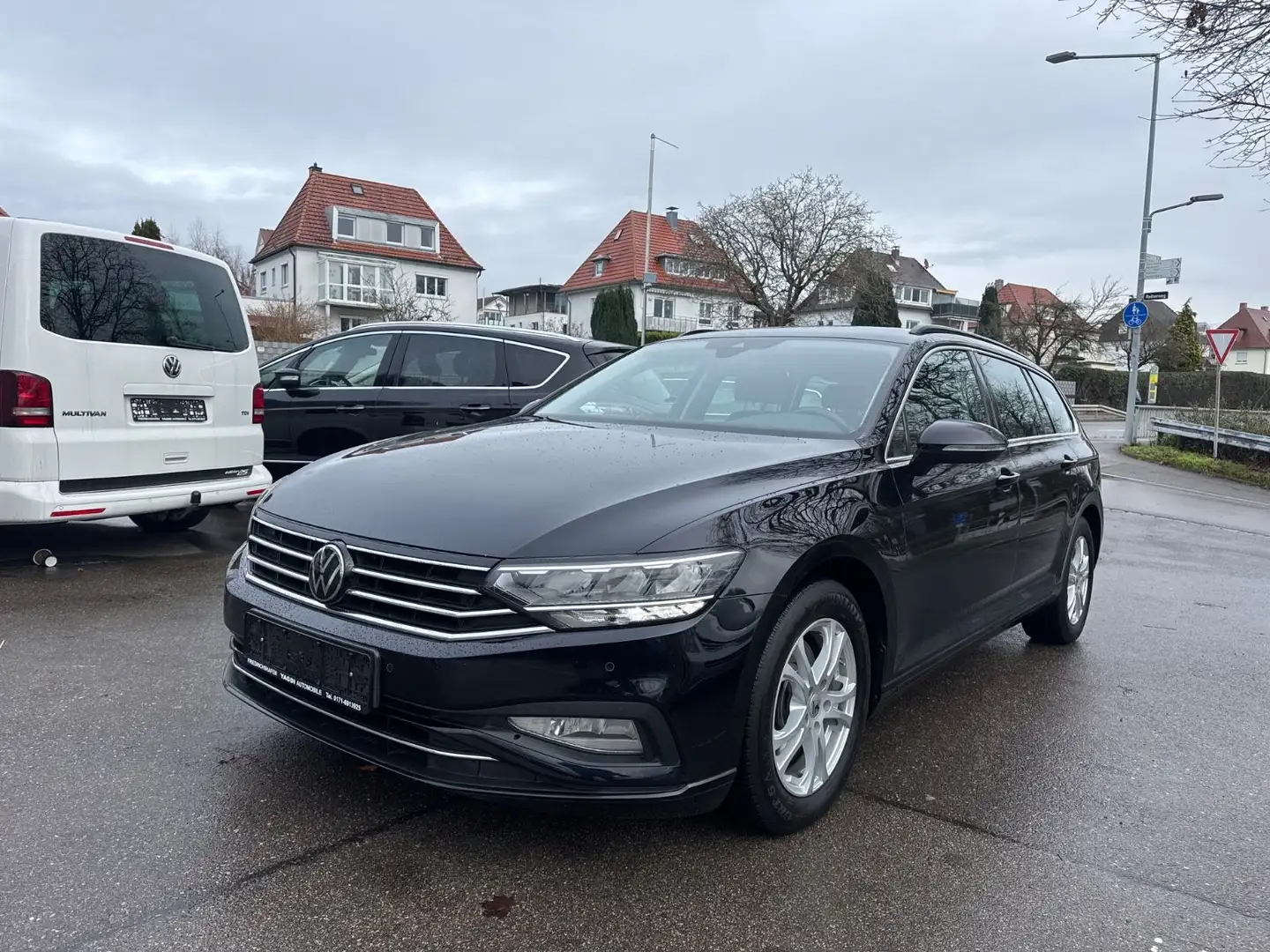 Volkswagen Passat Variant Business *ACC*NAVI*KAM*MASSAGEAHK Noir - 1