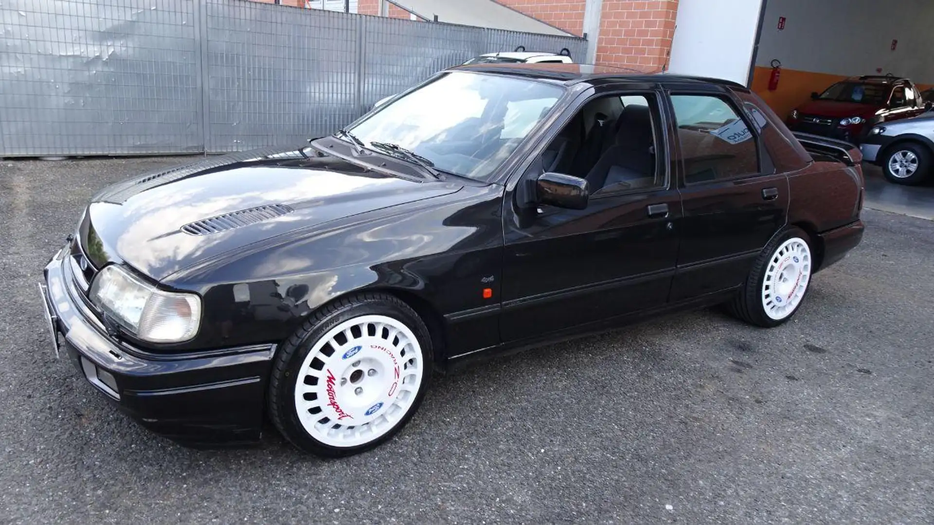 Ford Sierra COSWORTH 4X4 Negro - 1