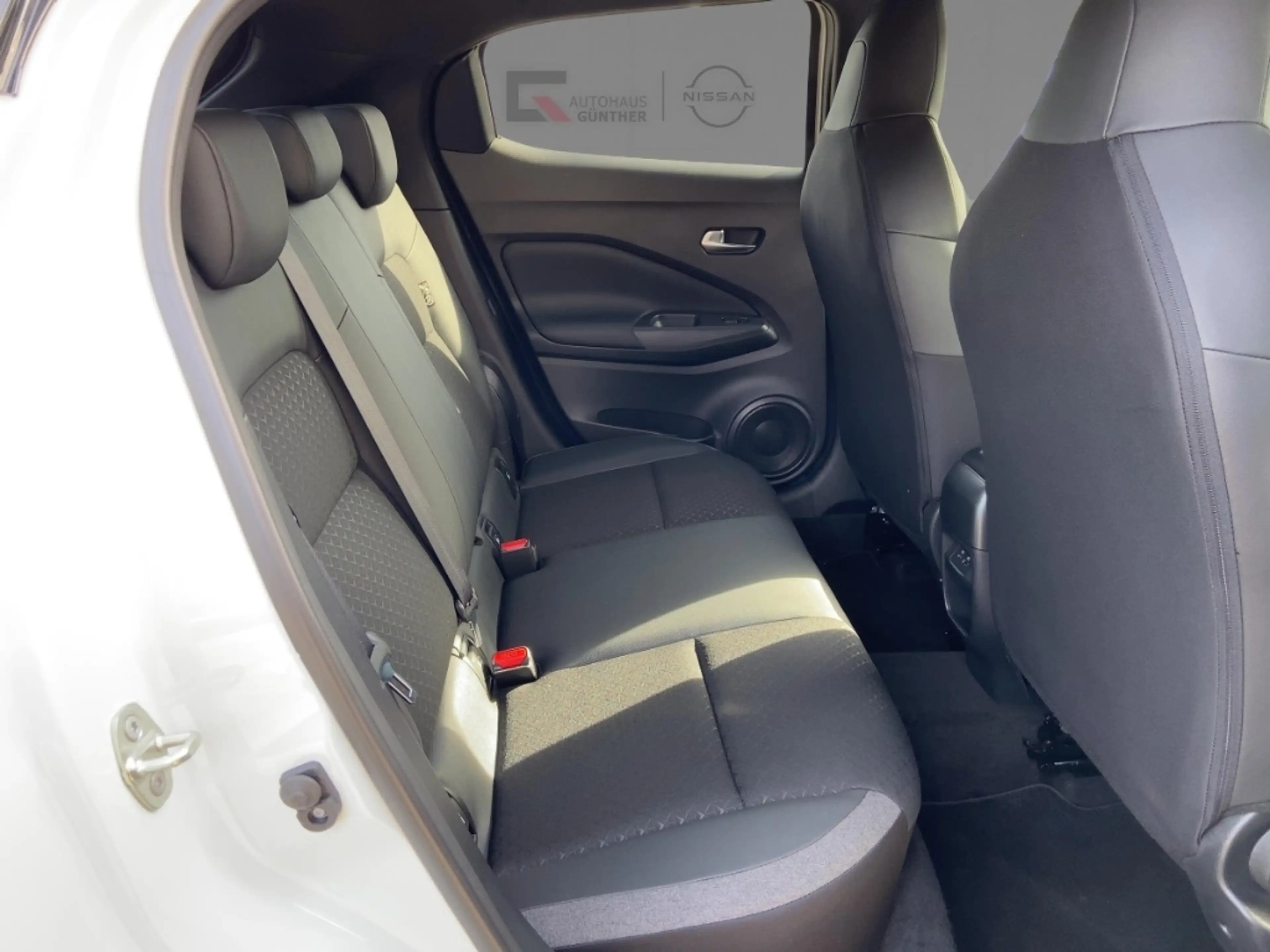Nissan Juke N-CONNECTA 1.6 Hybrid 143PS Automatik 360°/PRO PIL — photo 11