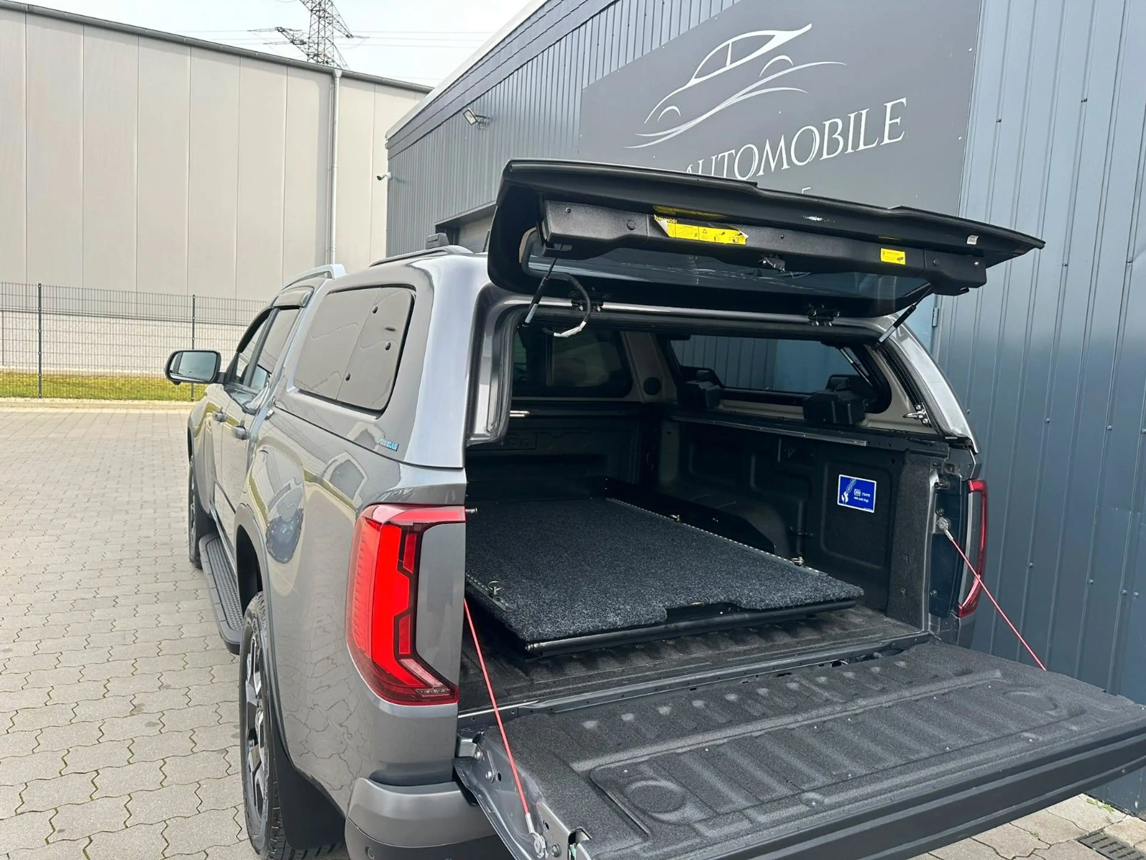 Volkswagen Amarok 3.0 TDI Doppelkabine*HardTop*1.Hand — photo 14