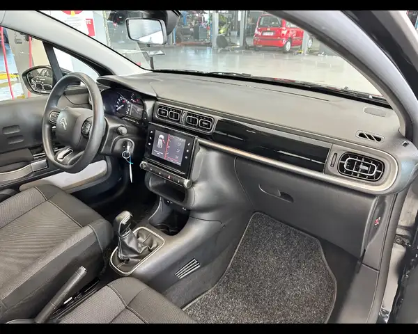 Citroen C3 view 21