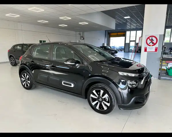 Citroen C3 view 2