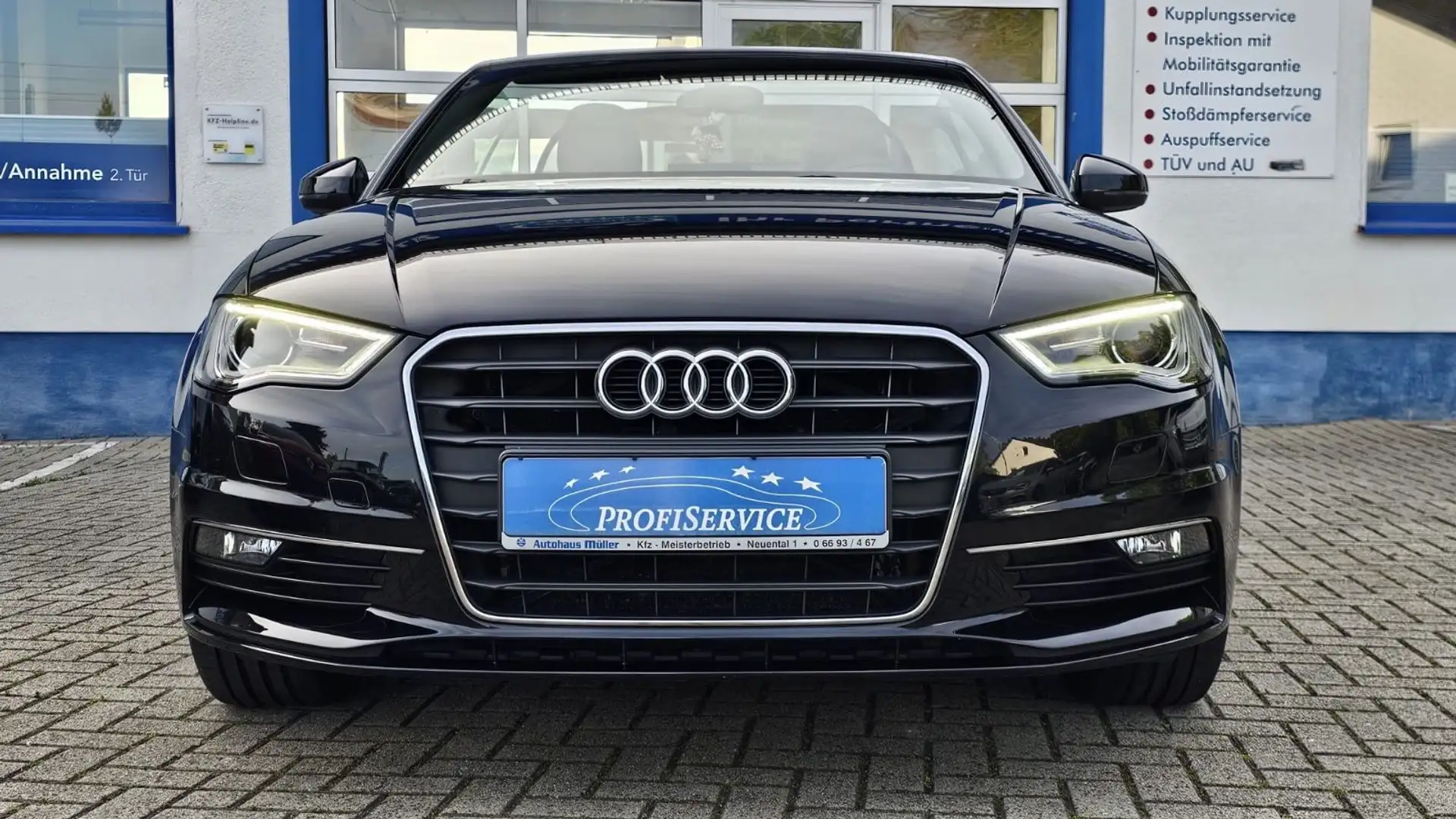 Audi A3 1.4 TFSI, Attraction Cabriolet, 2. Hand Schwarz - 2