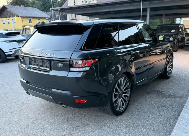 Land Rover Range Rover Sport view 13