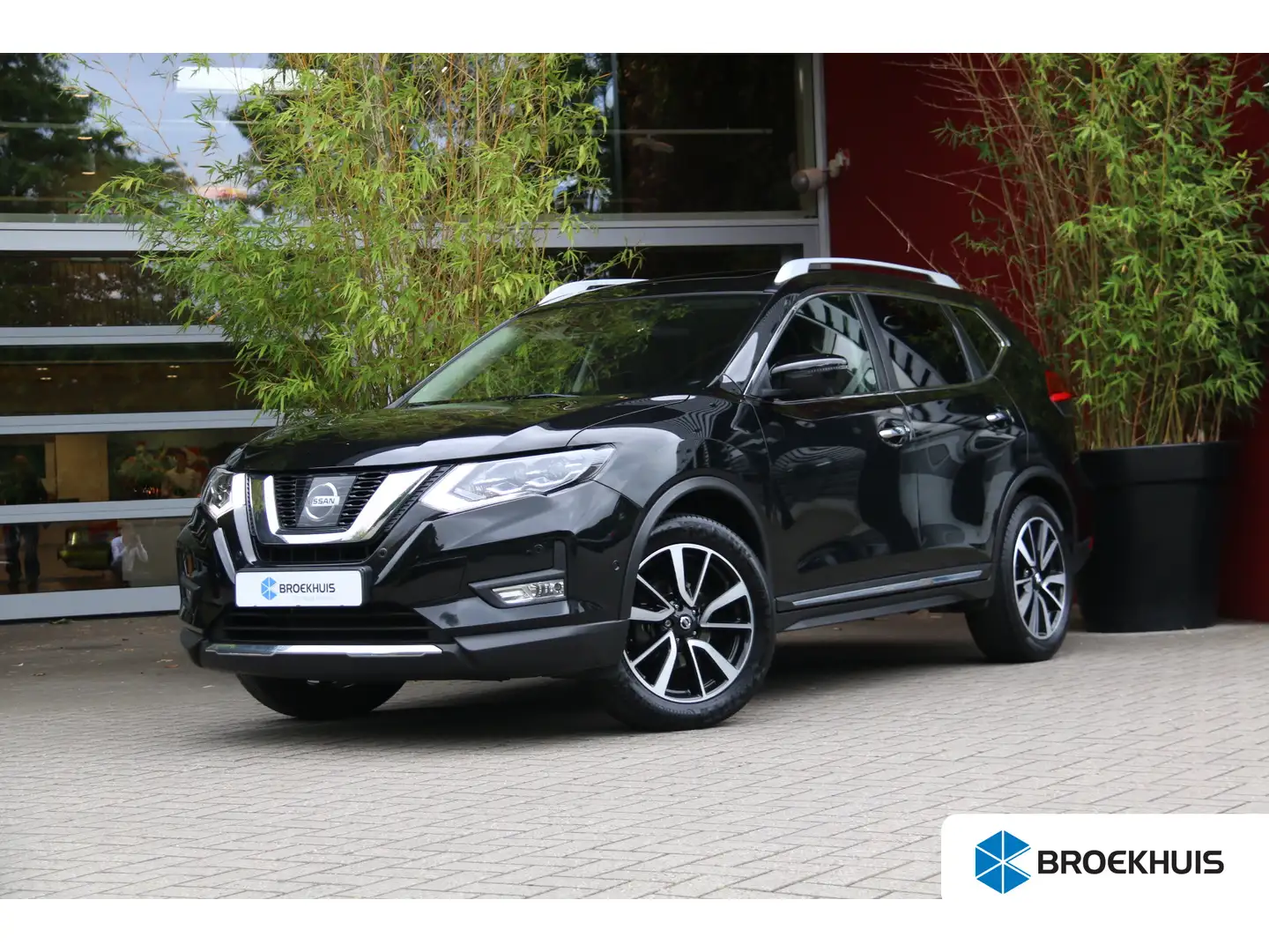 Nissan X-Trail 1.6 DIG-T Tekna | Panoramadak | Dodehoekdetectie | Noir - 1