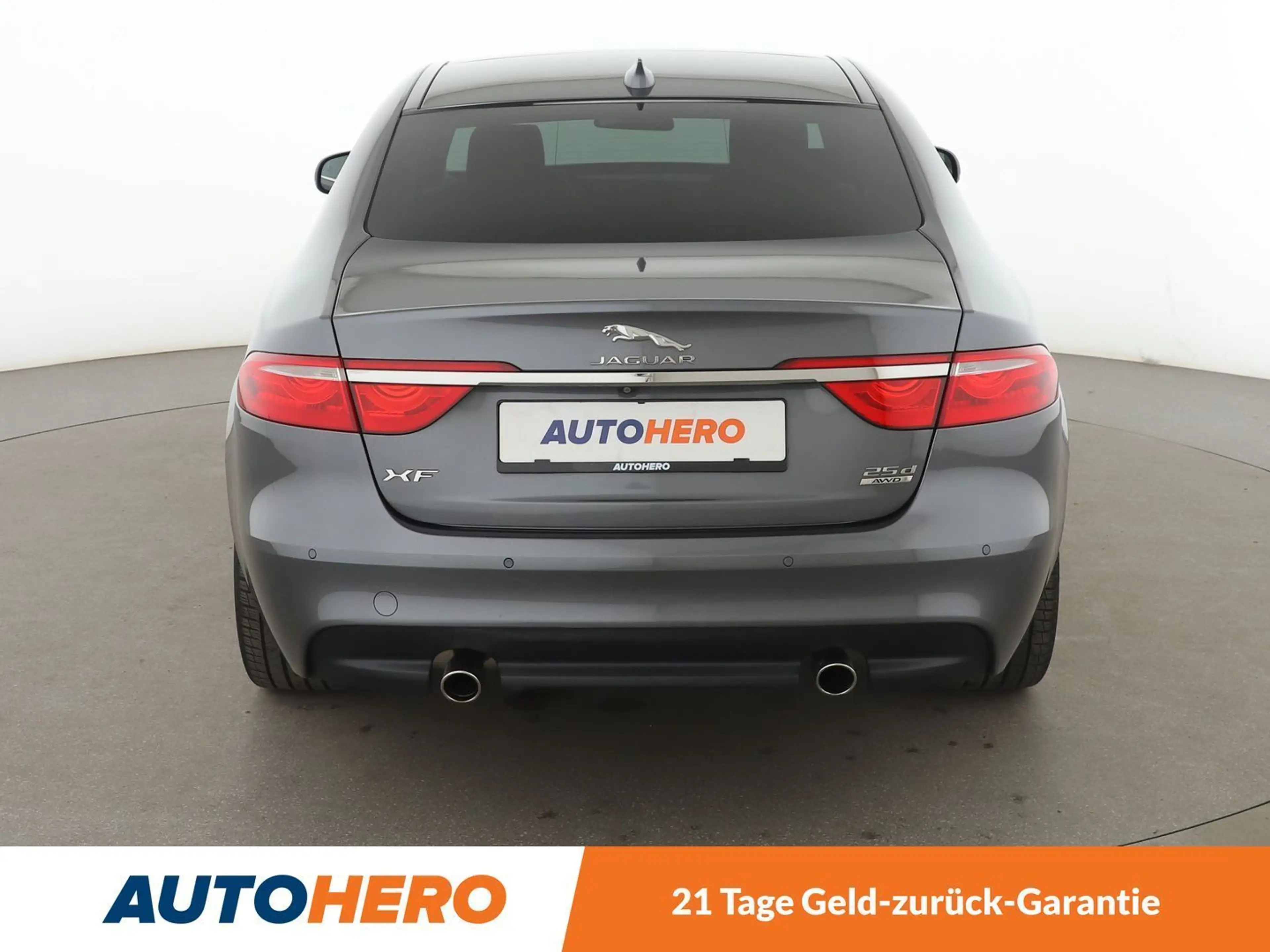 Jaguar XF 25d Portfolio AWD Aut*XENON*TEMPO*CAM*PDC*SHZ* — photo 5