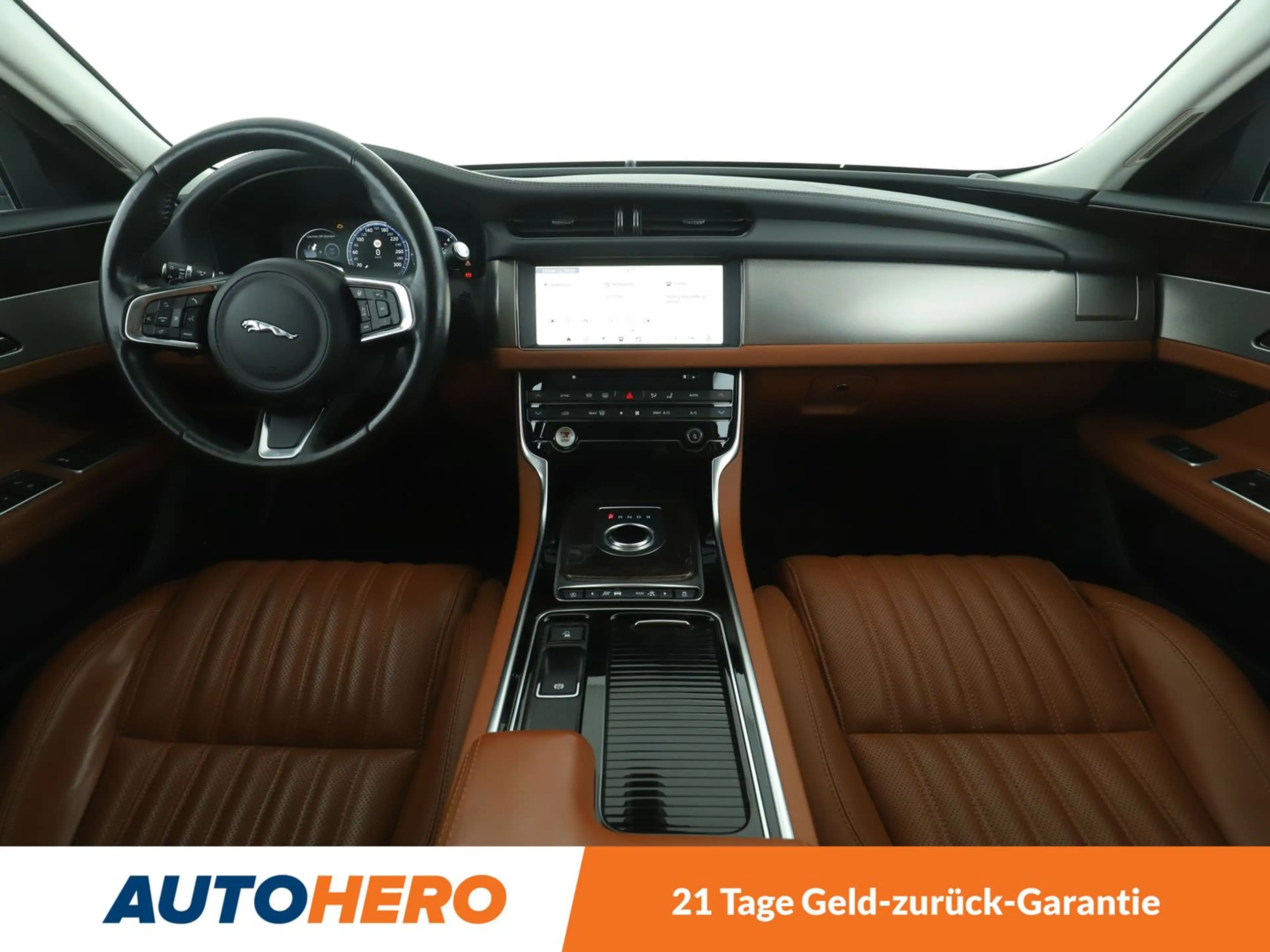 Jaguar XF 25d Portfolio AWD Aut*XENON*TEMPO*CAM*PDC*SHZ* — photo 12