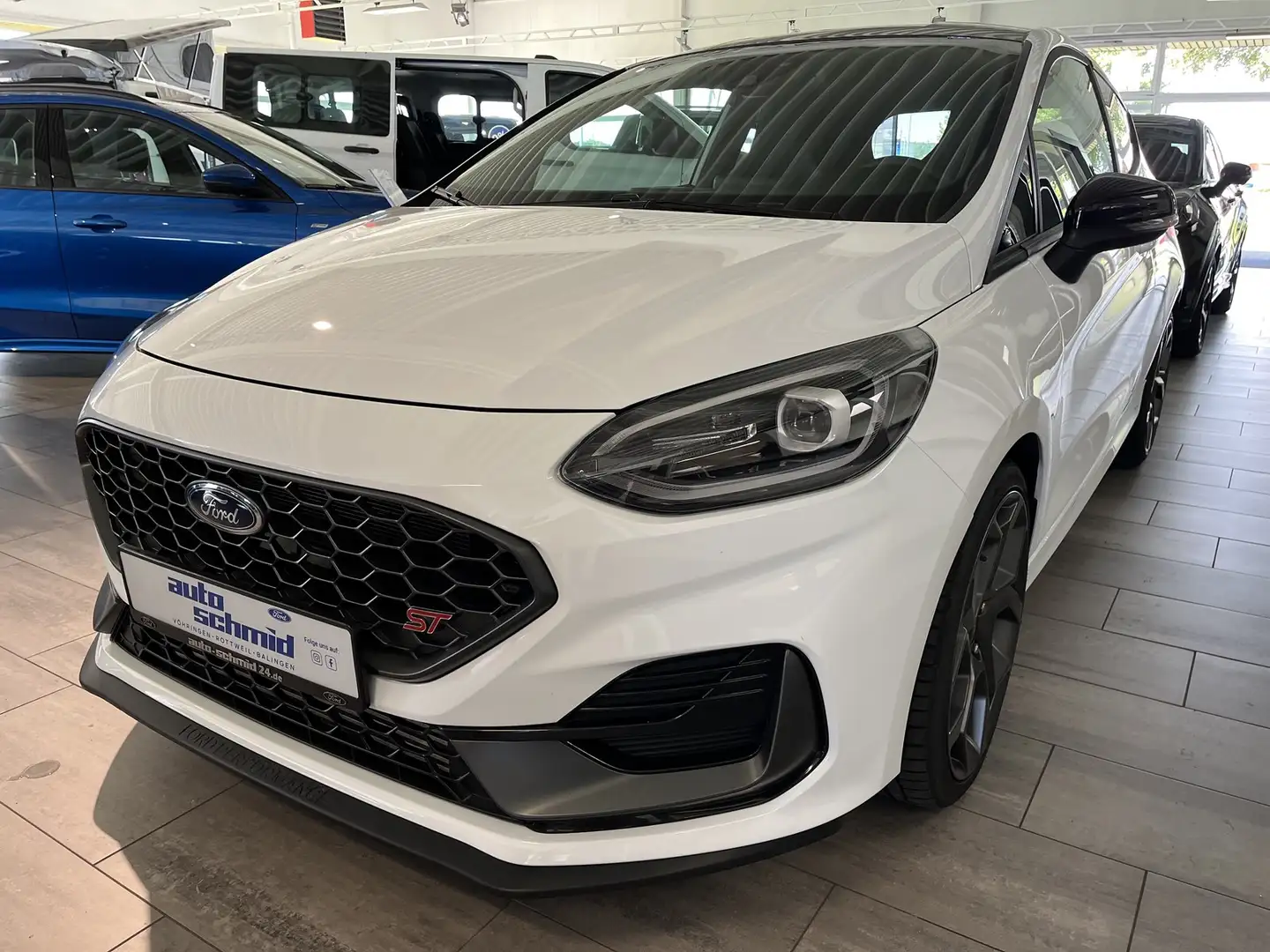 Ford Fiesta ST Blanc - 1