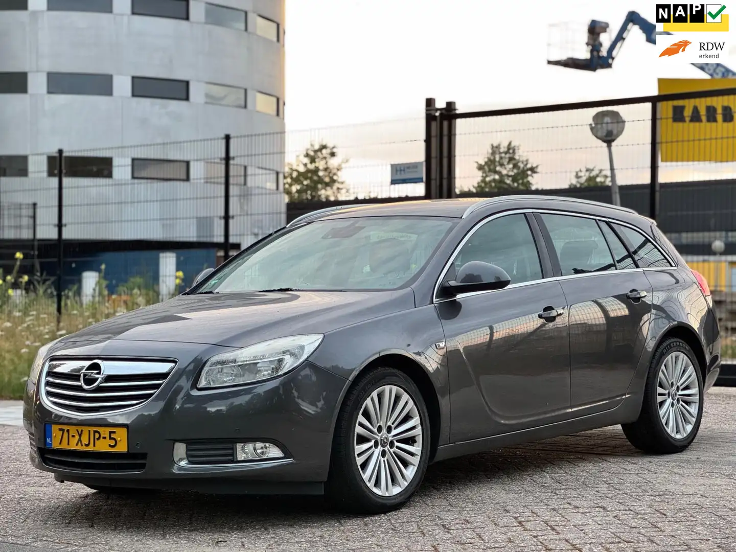Opel Insignia Sports Tourer 1.4 Turbo EcoFLEX Edition|NAVI|PSENS Grey - 1