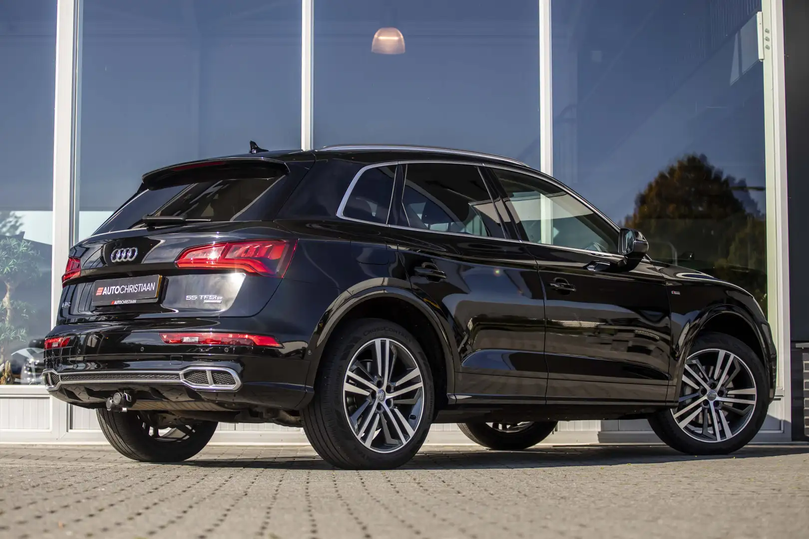 Audi Q5 55 TFSI e quattro S edition | Stoelventilatie | Tr Schwarz - 2