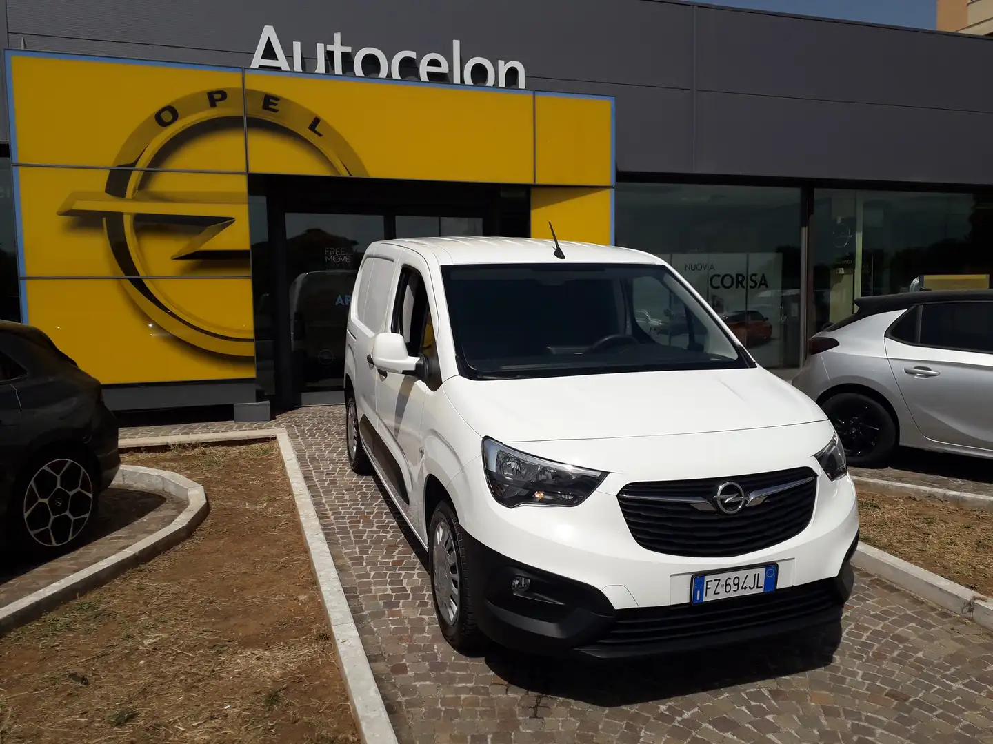 Opel Combo van Blanco - 1