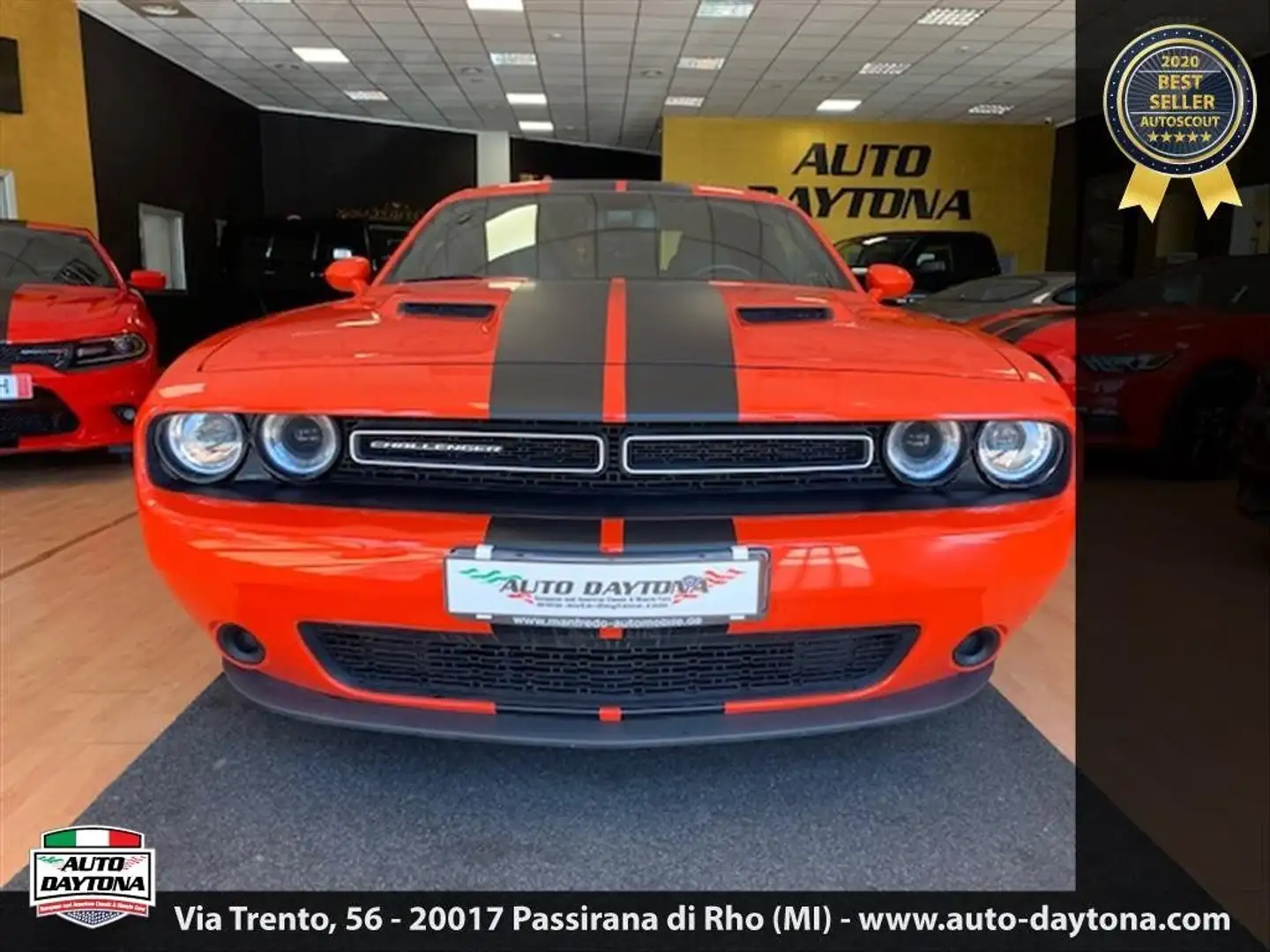 Dodge Challenger Dodge Challenger 3.6 V6 SXT Plus 305cv at8 Orange - 1
