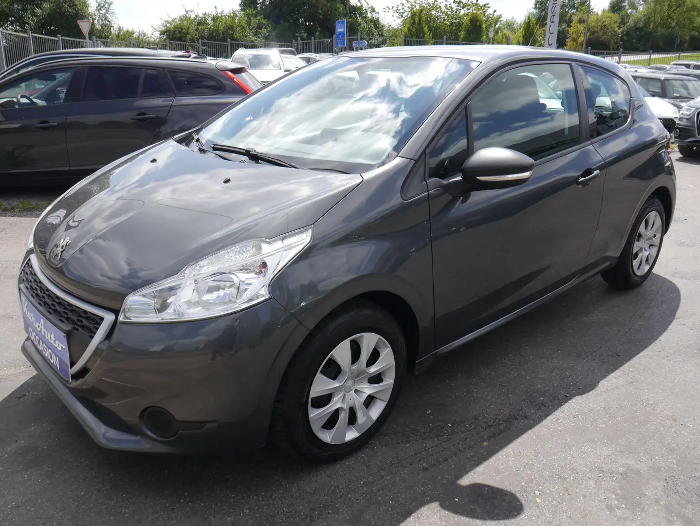 Peugeot 208 208 1.2i *CRUISE CONTROL*RADIO DIGIT* Gris - 2