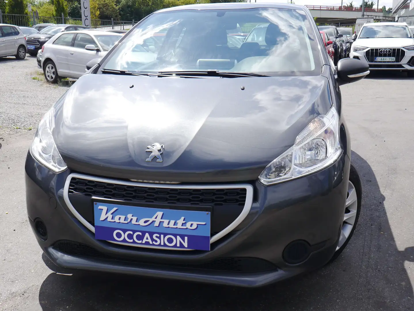 Peugeot 208 208 1.2i *CRUISE CONTROL*RADIO DIGIT* Gris - 1