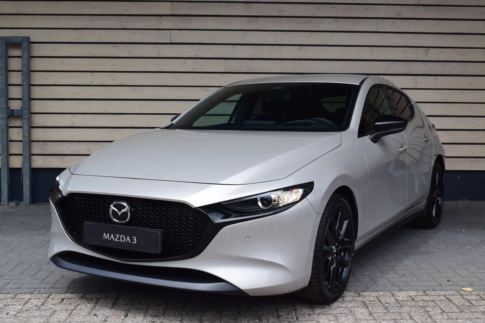 Mazda 3 2.5 e-SkyActiv-G M Hybrid 140 Homura - Nu met € 3. - 2