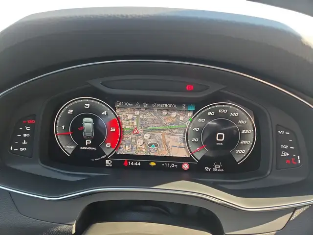 Audi S6 view 9