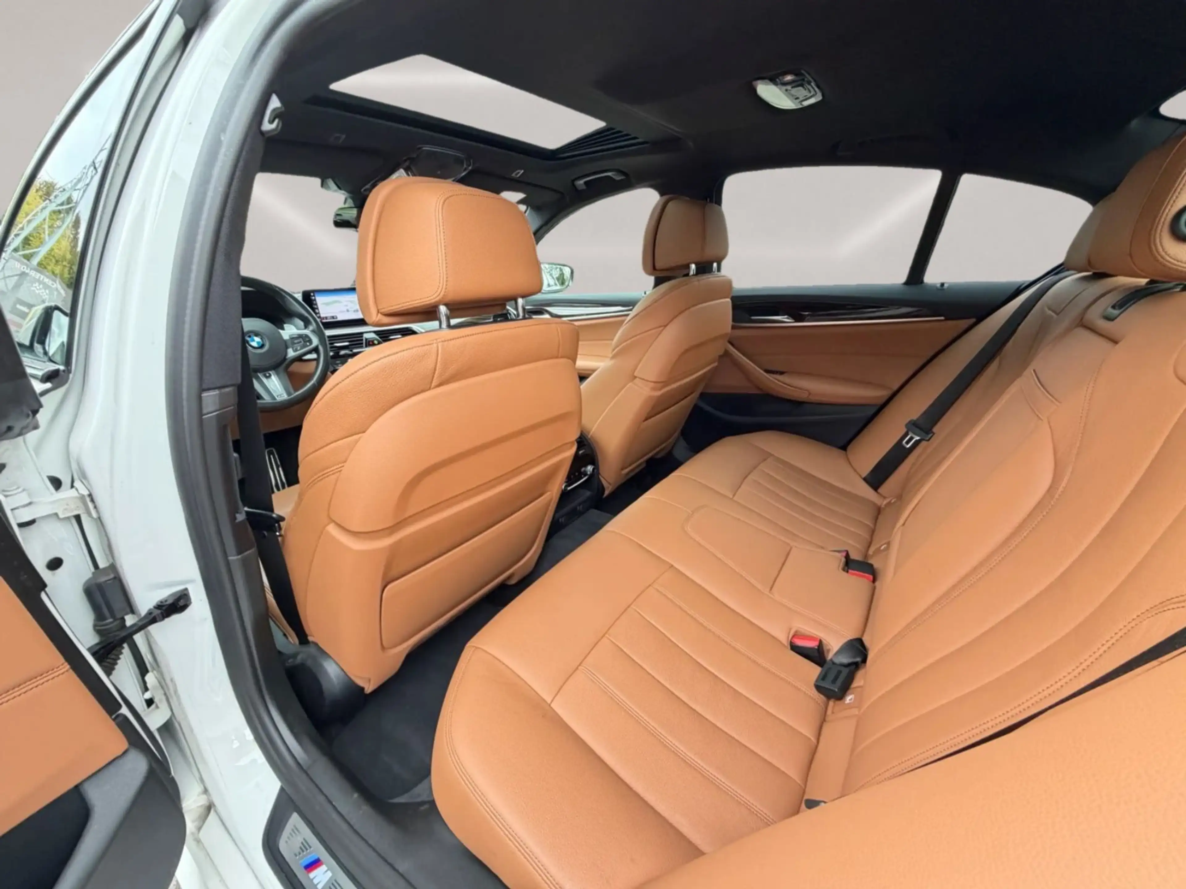 BMW 540 i xDrive/M Sport/HUD/SD/360°/ACC/Sitzkli./AHK — photo 13