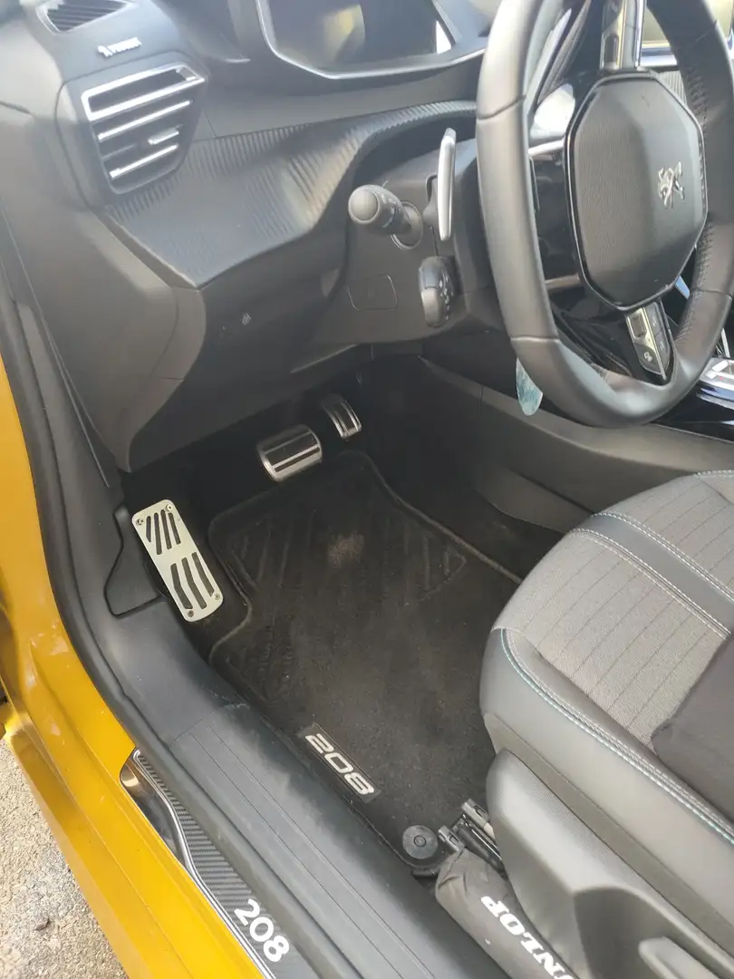 Peugeot 208 PureTech 130 S&S EAT8 Allure Pack - 2
