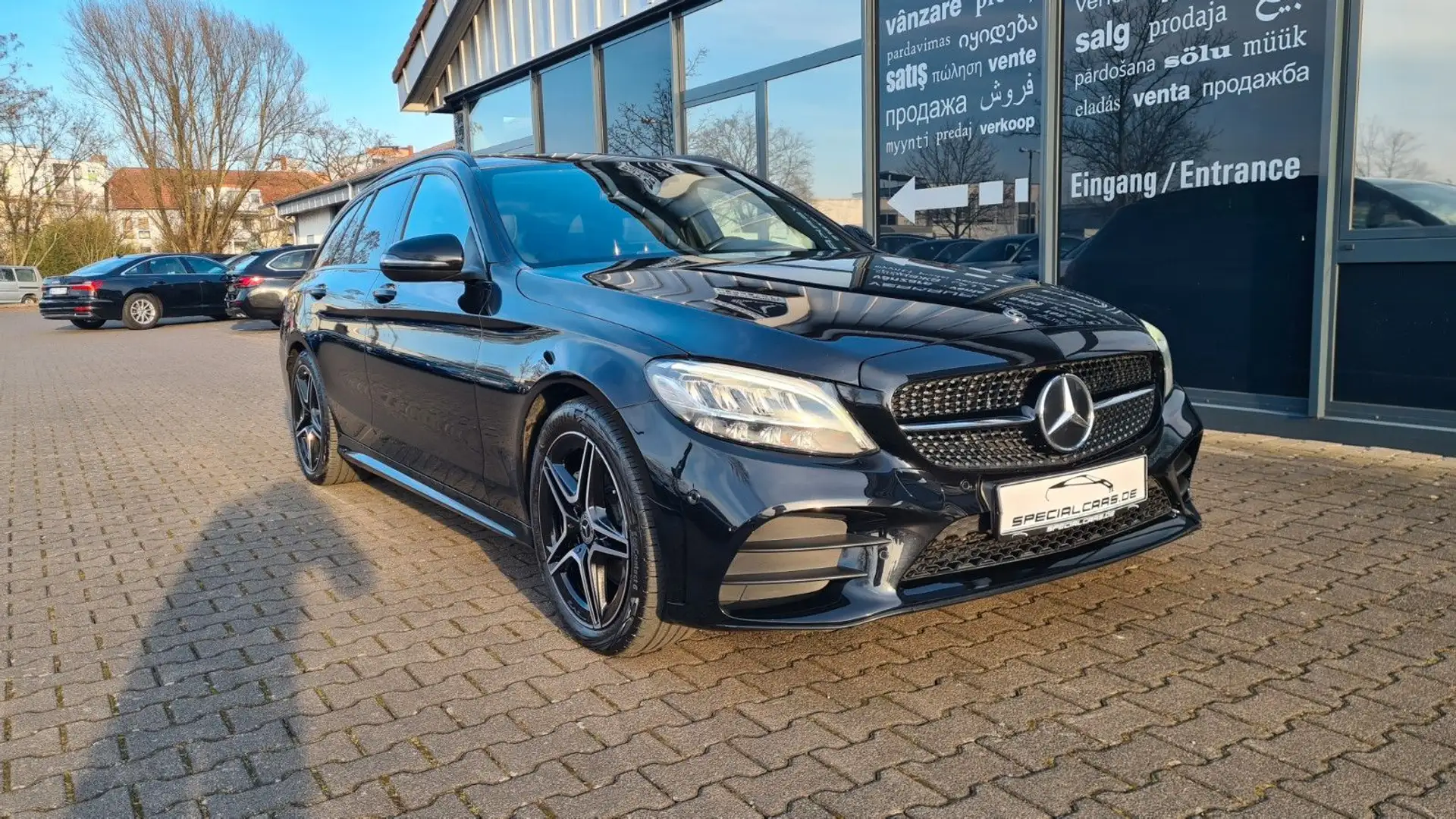 Mercedes-Benz C 200 d T AMG LINE - PANO - ASSISTS - BURMESTER Noir - 1