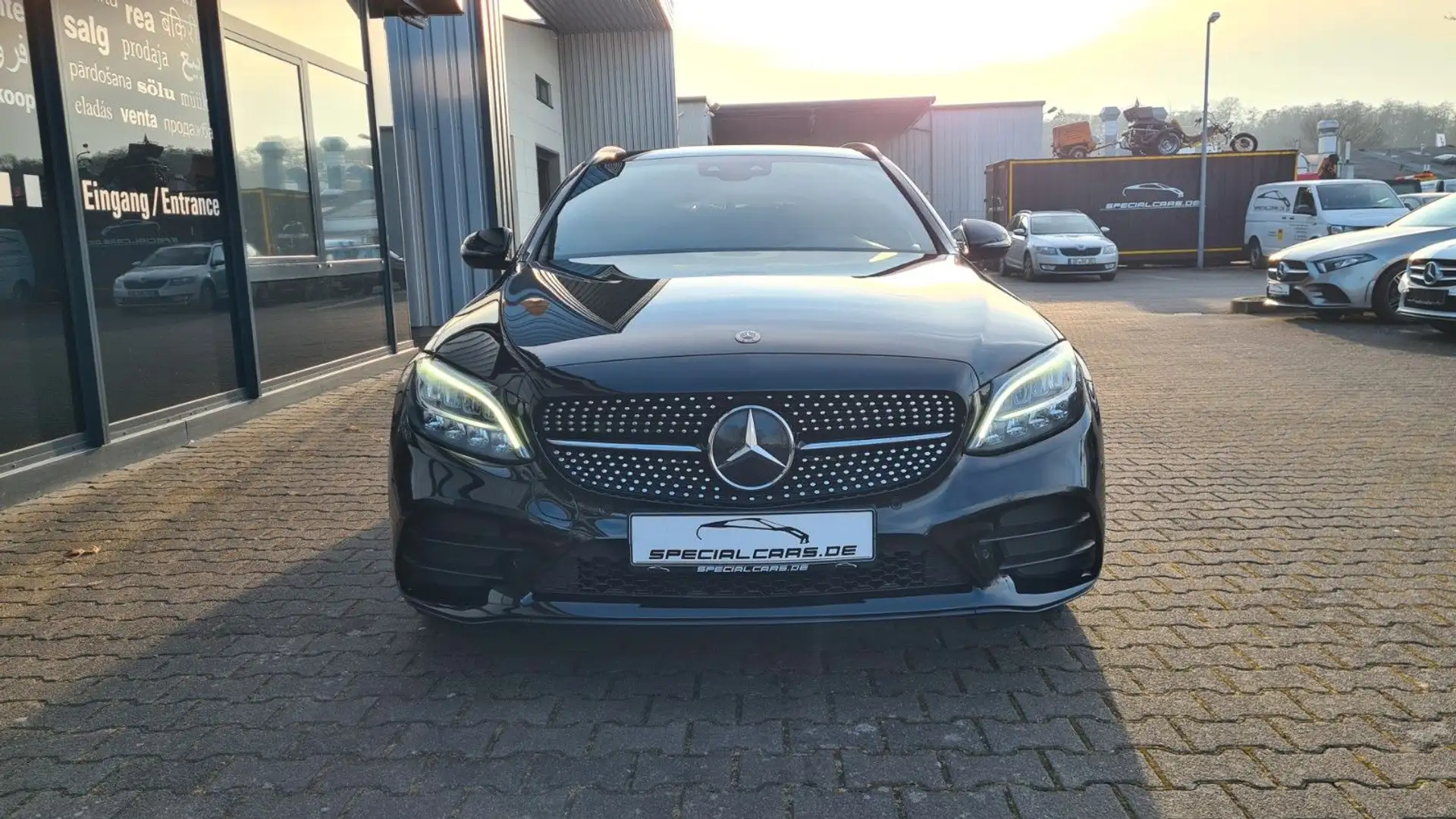 Mercedes-Benz C 200 d T AMG LINE - PANO - ASSISTS - BURMESTER Noir - 2