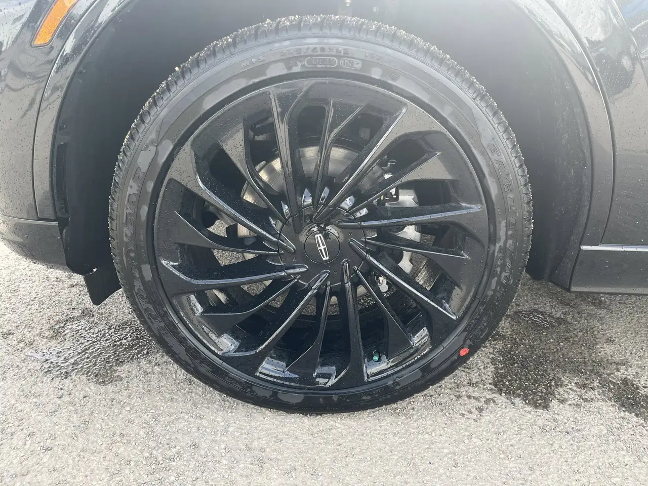 Lincoln Aviator снимка Lincoln Aviator