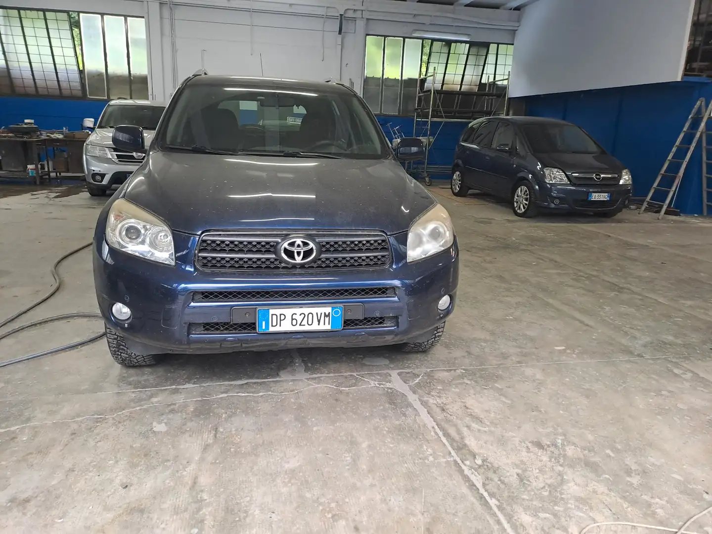 Toyota RAV 4 RAV4 2.2 d-4d 150cv 4x4 Blu/Azzurro - 2