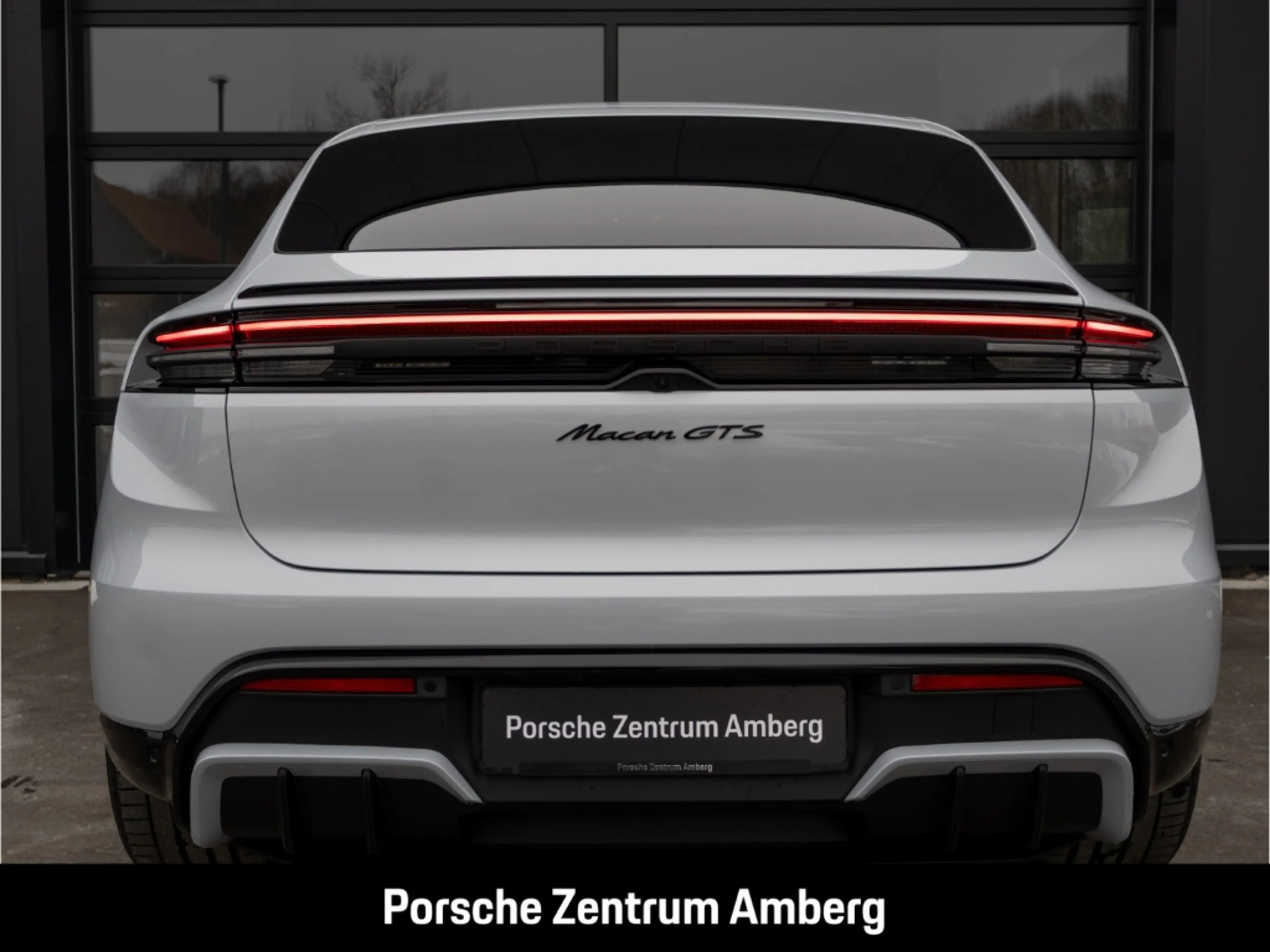 Porsche Macan GTS SportDesign Lenkradheizung BOSE Panorama — photo 3