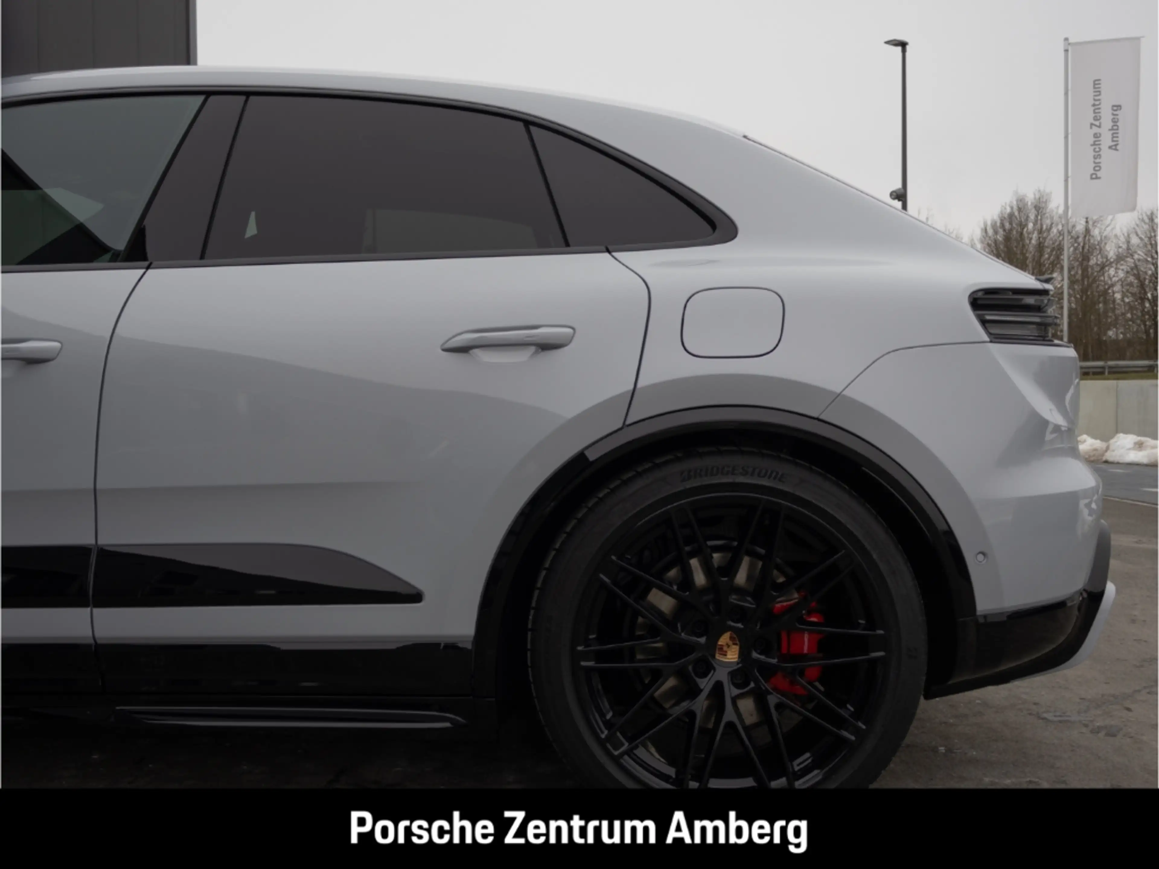 Porsche Macan GTS SportDesign Lenkradheizung BOSE Panorama — photo 12